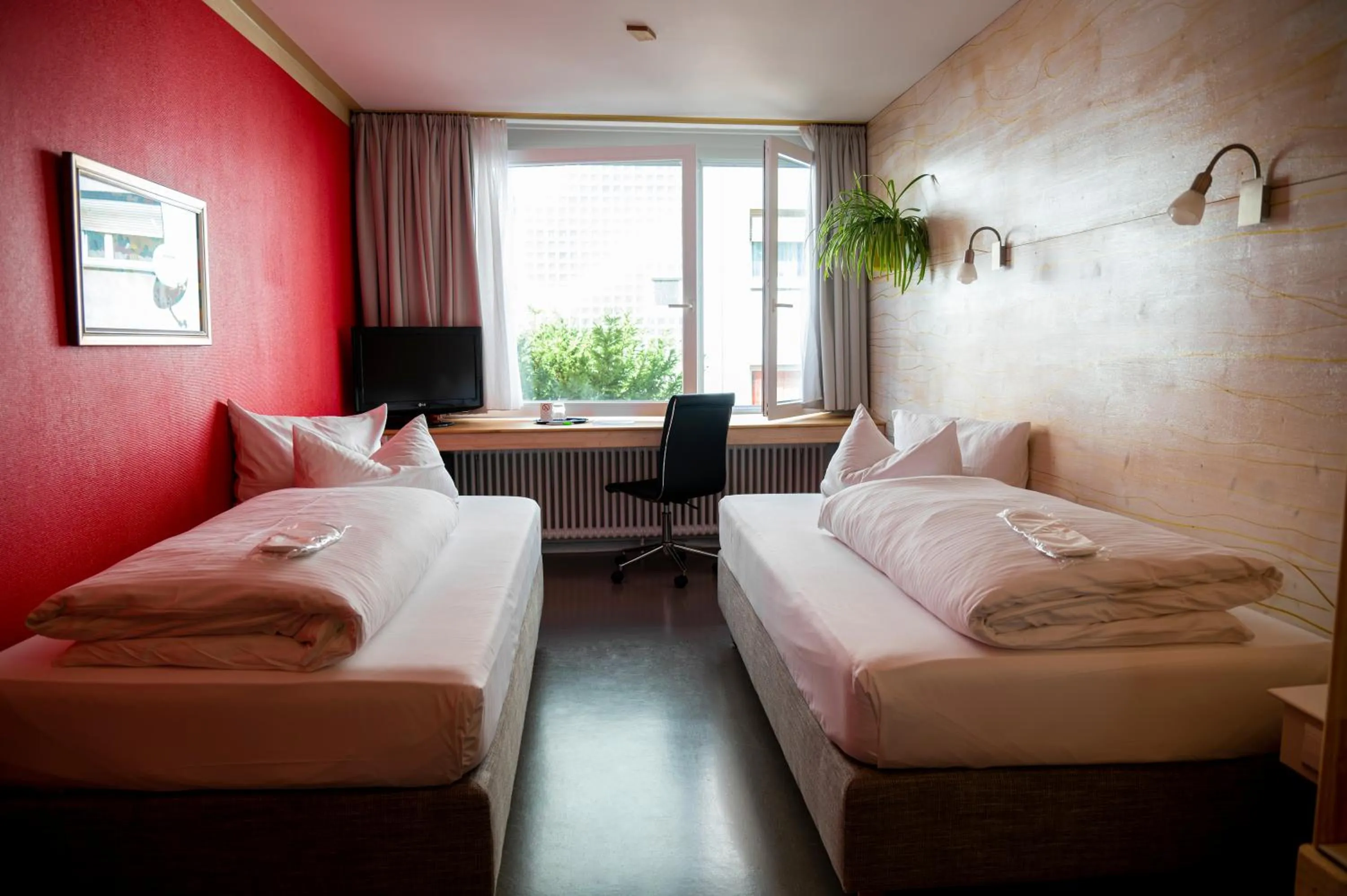 Bed in Abalon Hotel ideal