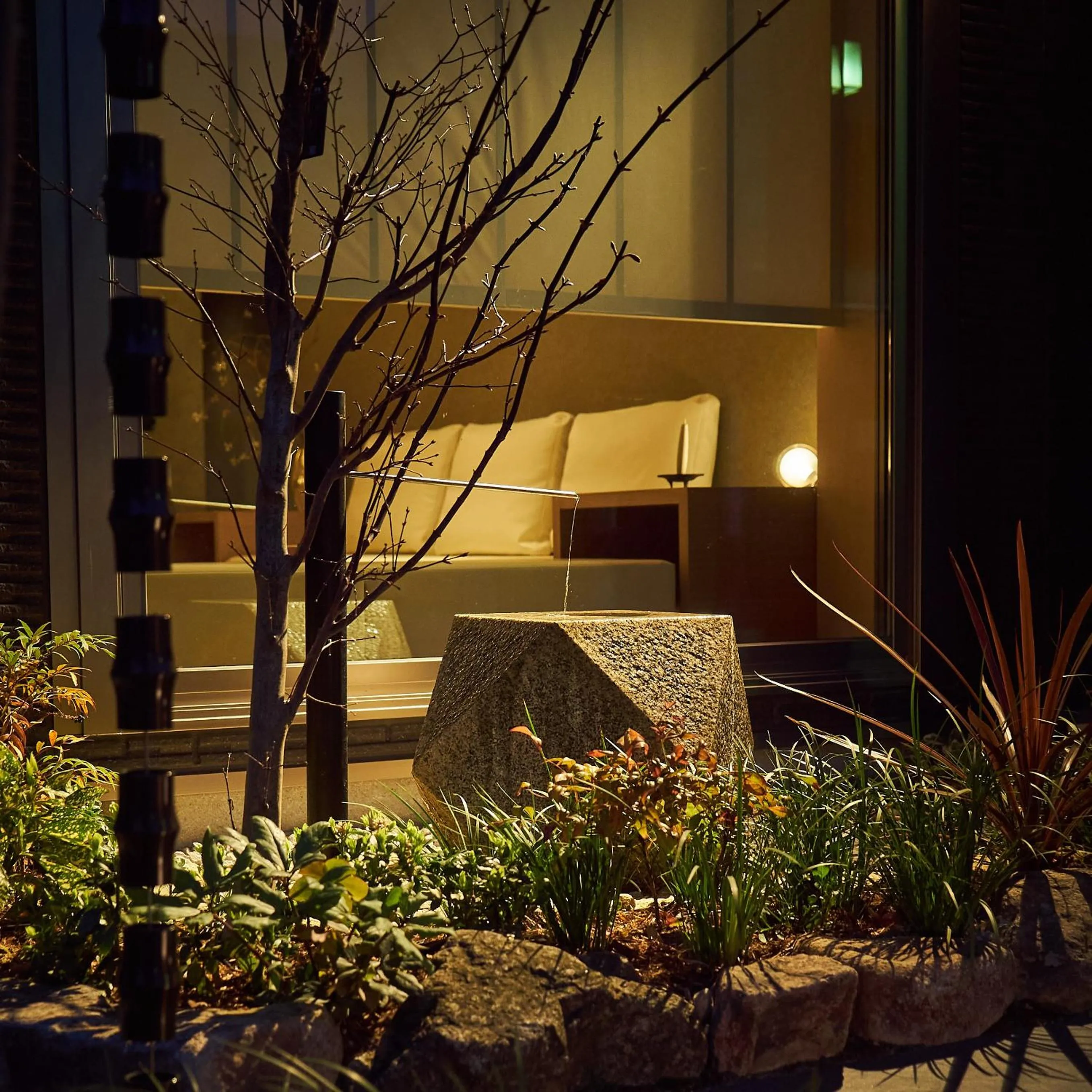 Facade/entrance in 凜庵 LIAN_KANAZAWA