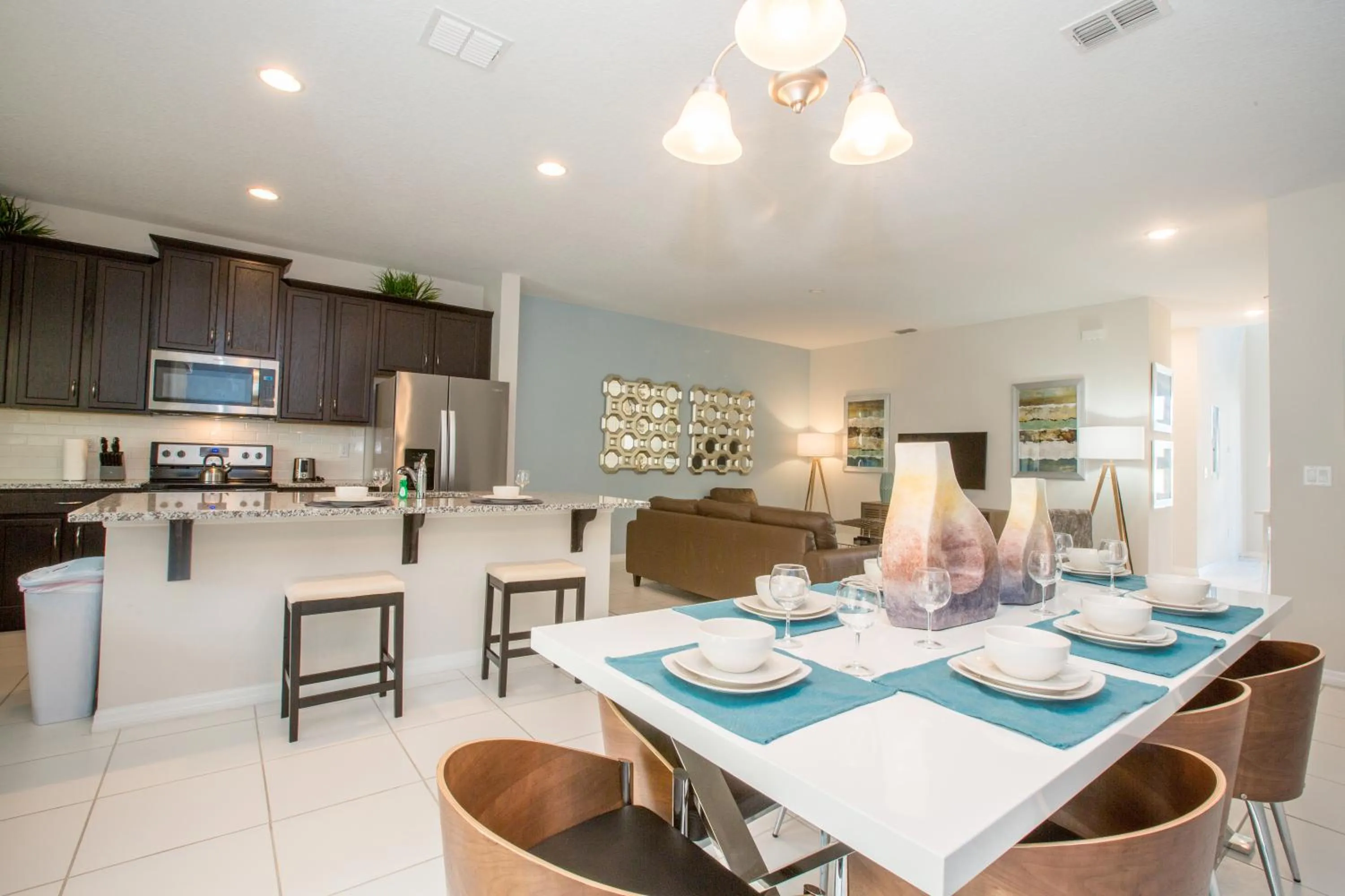 Beautiful Furnished Townhome w Private Pool