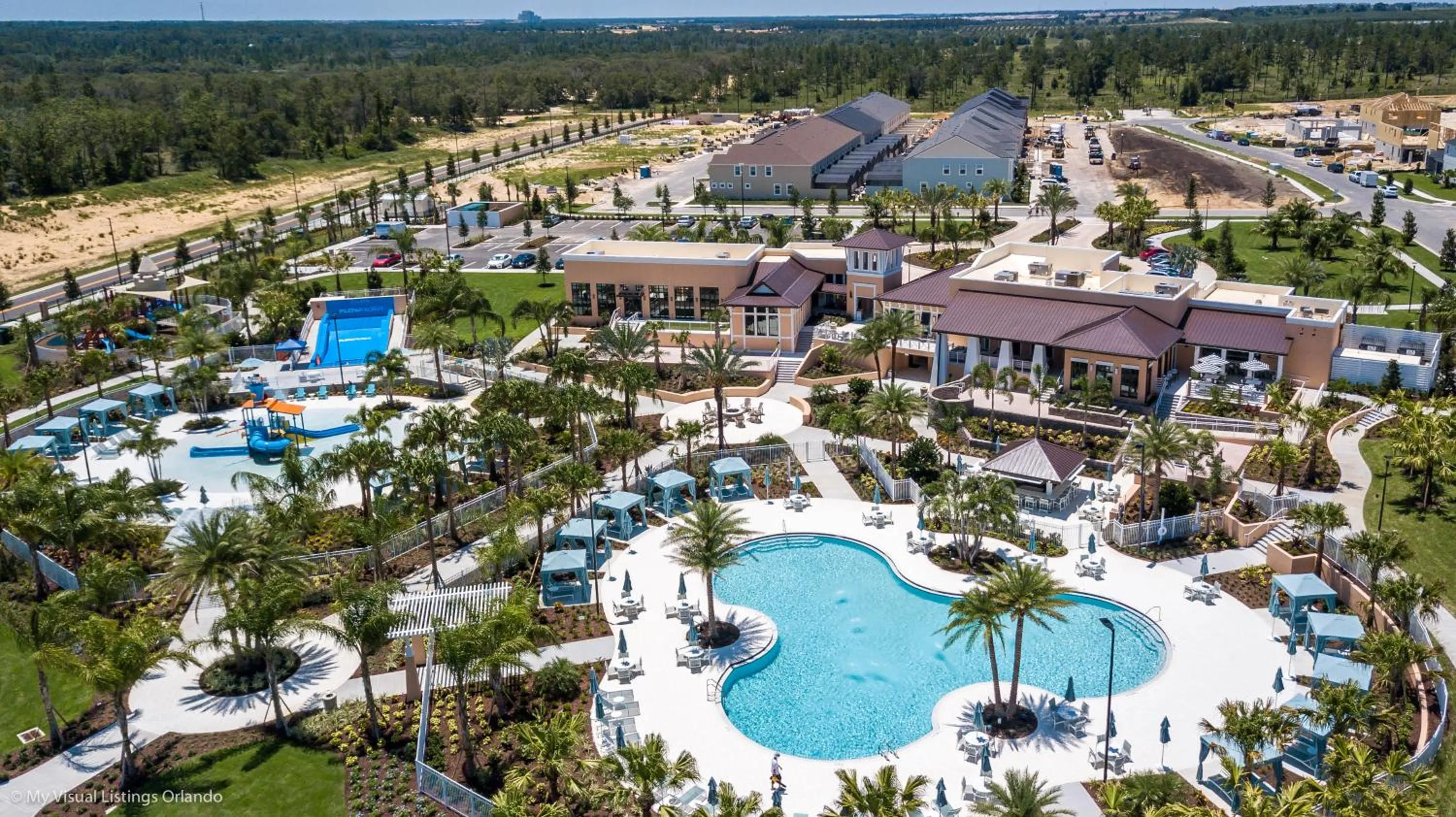 Beautiful Furnished Townhome w Private Pool