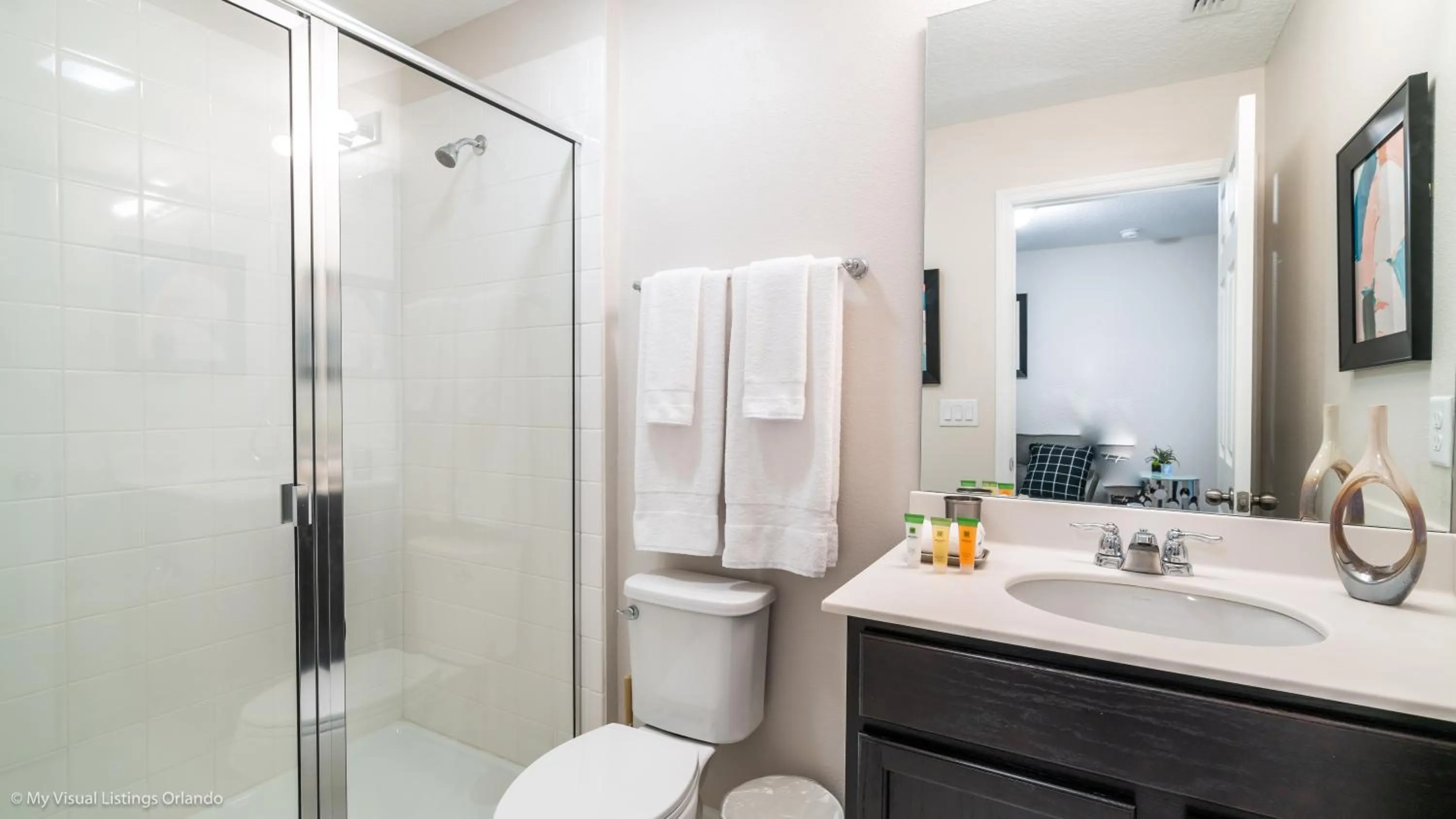 Beautiful Furnished Townhome w Private Pool