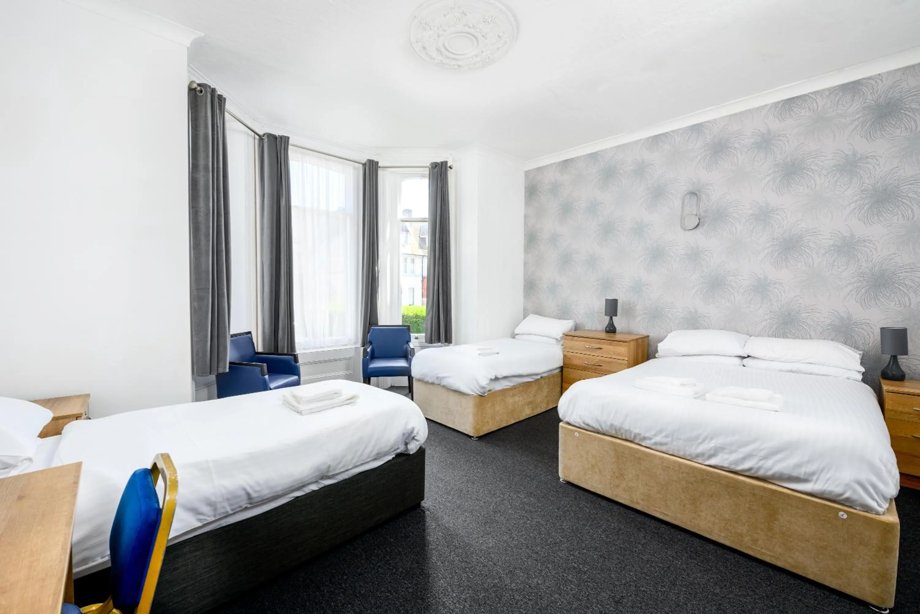 Bedroom, Bed in Bournemouth Sands Hotel