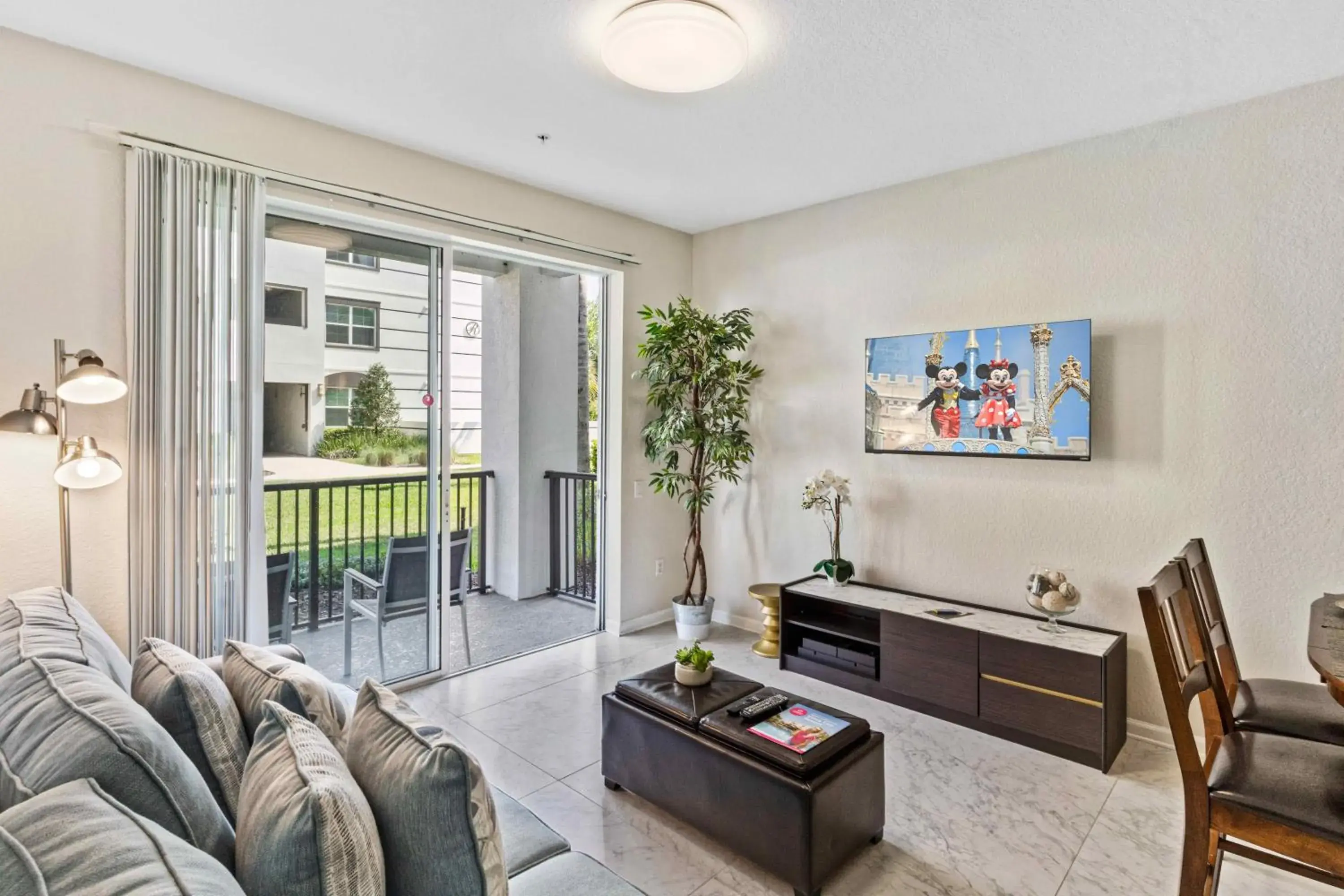 First floor Vista Cay Condo wFREE Resort Access First floor Vista Cay Condo wFREE Resort Access