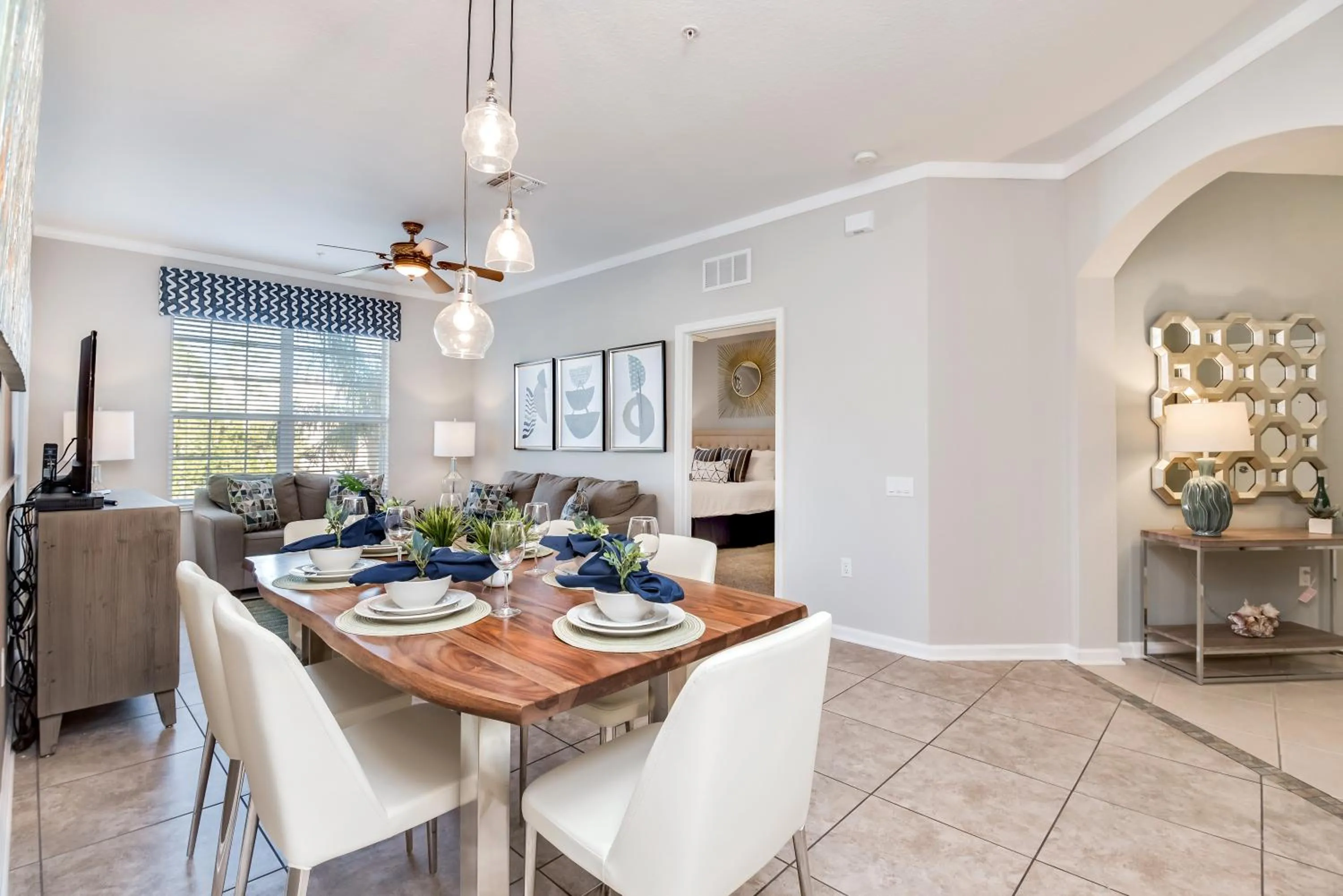 Beautiful Vista Cay Condo, Near I-Drive