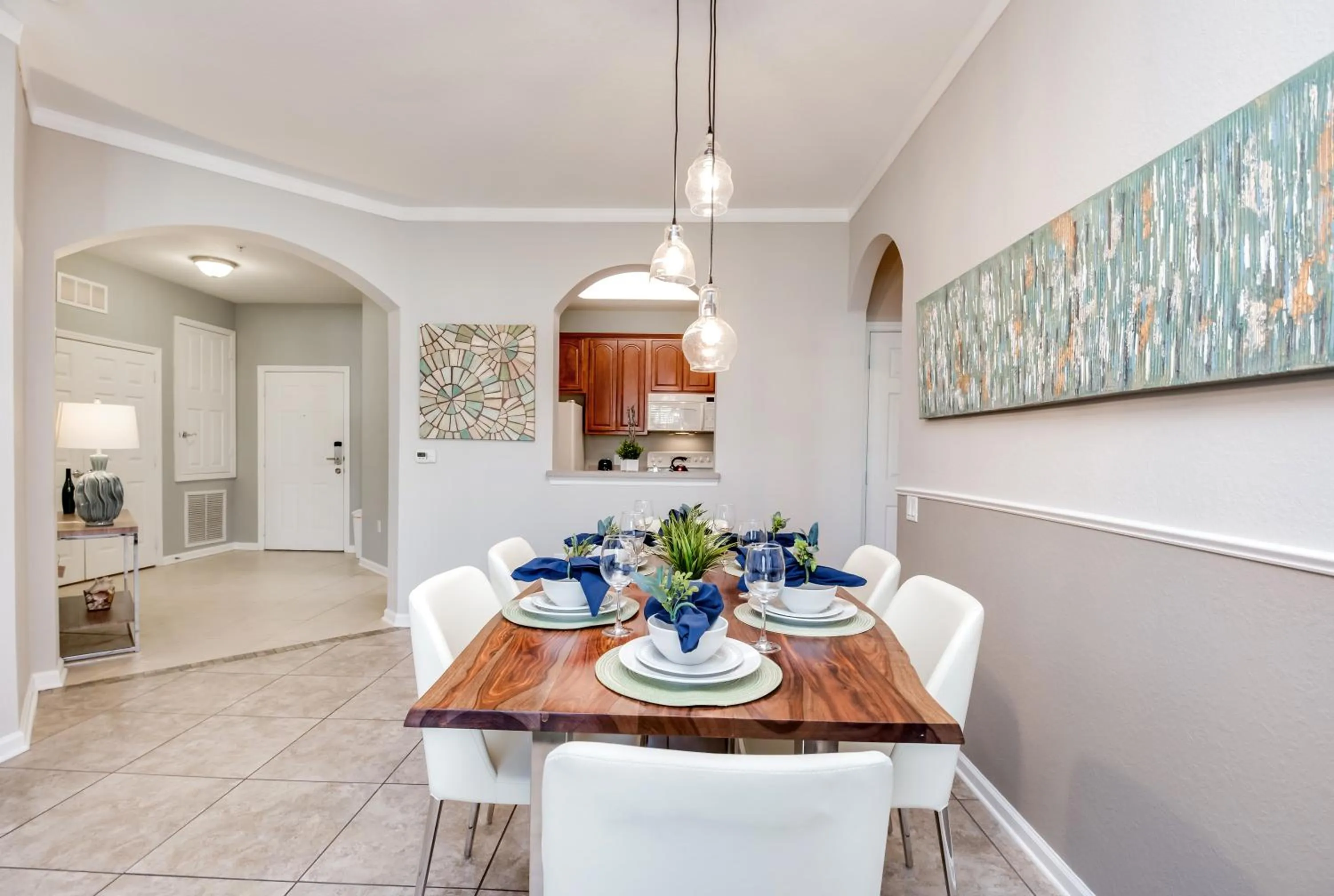 Beautiful Vista Cay Condo, Near I-Drive