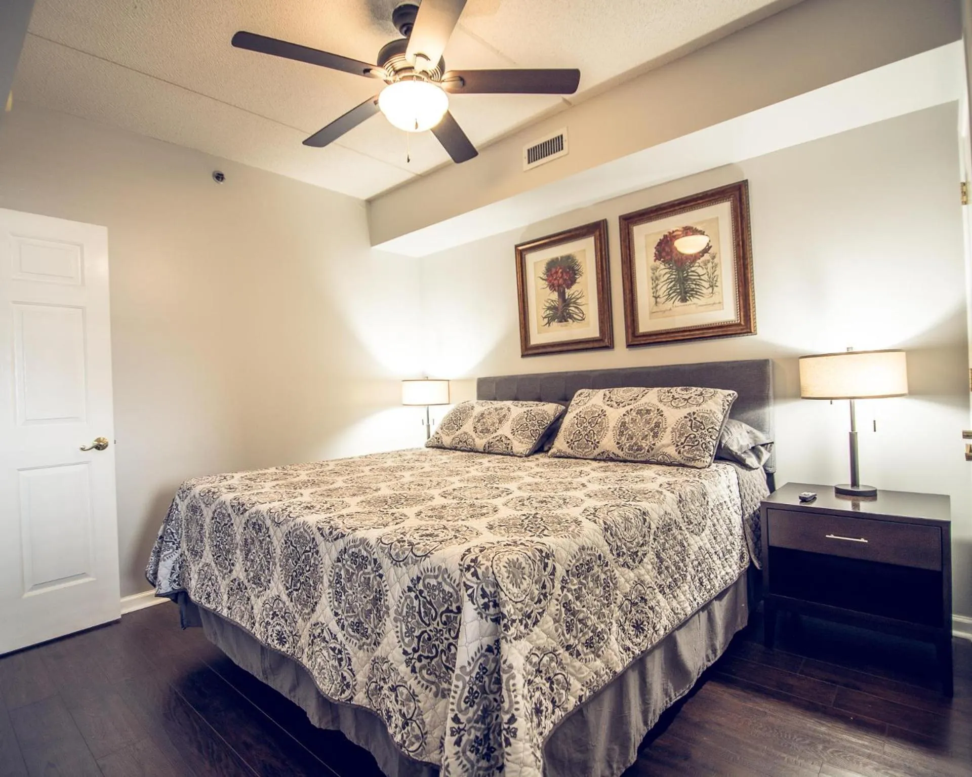 Other, Bed in Water Street Retreat 14