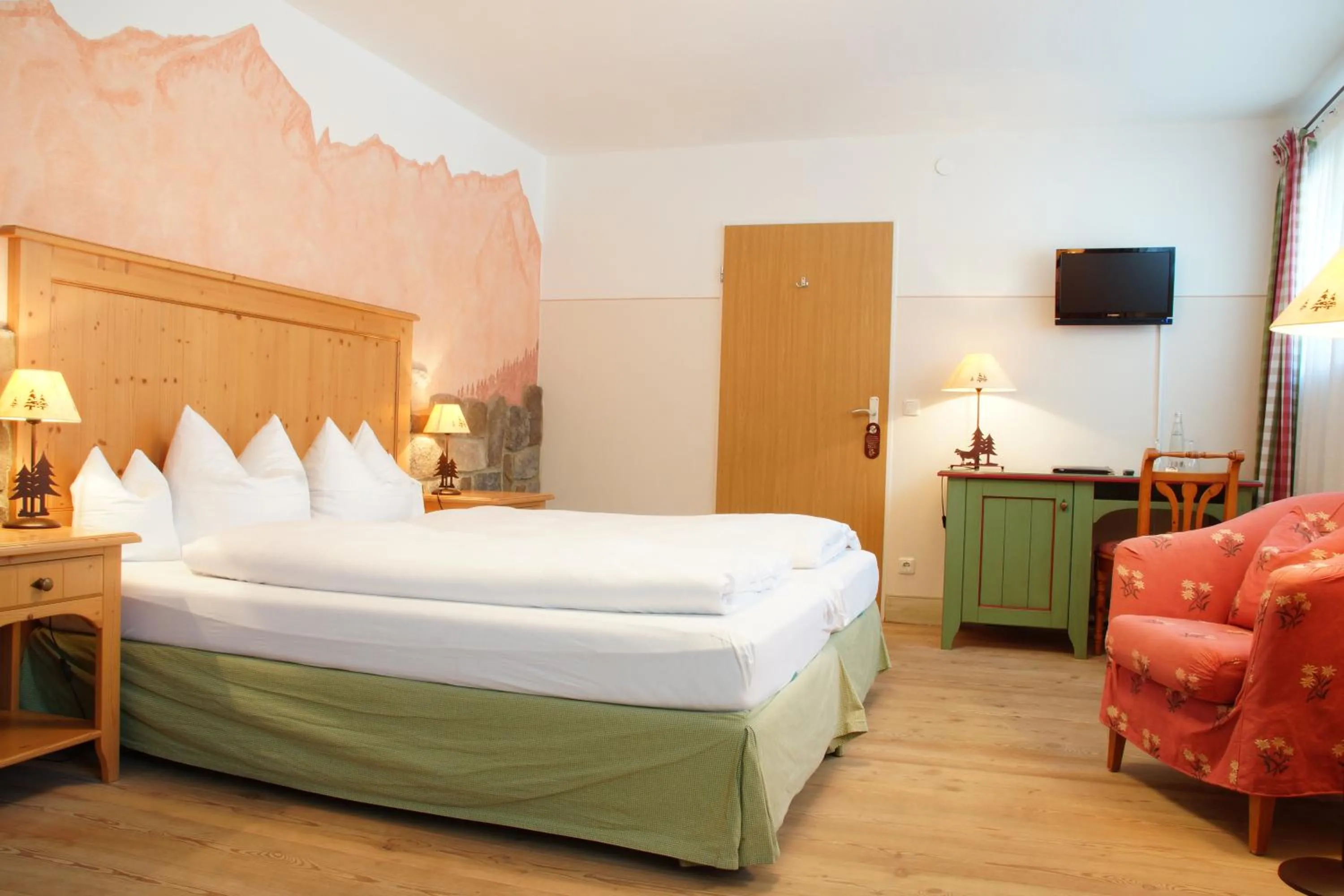 Bed in Landkomforthotel Panorama & Restaurant Bella Vista