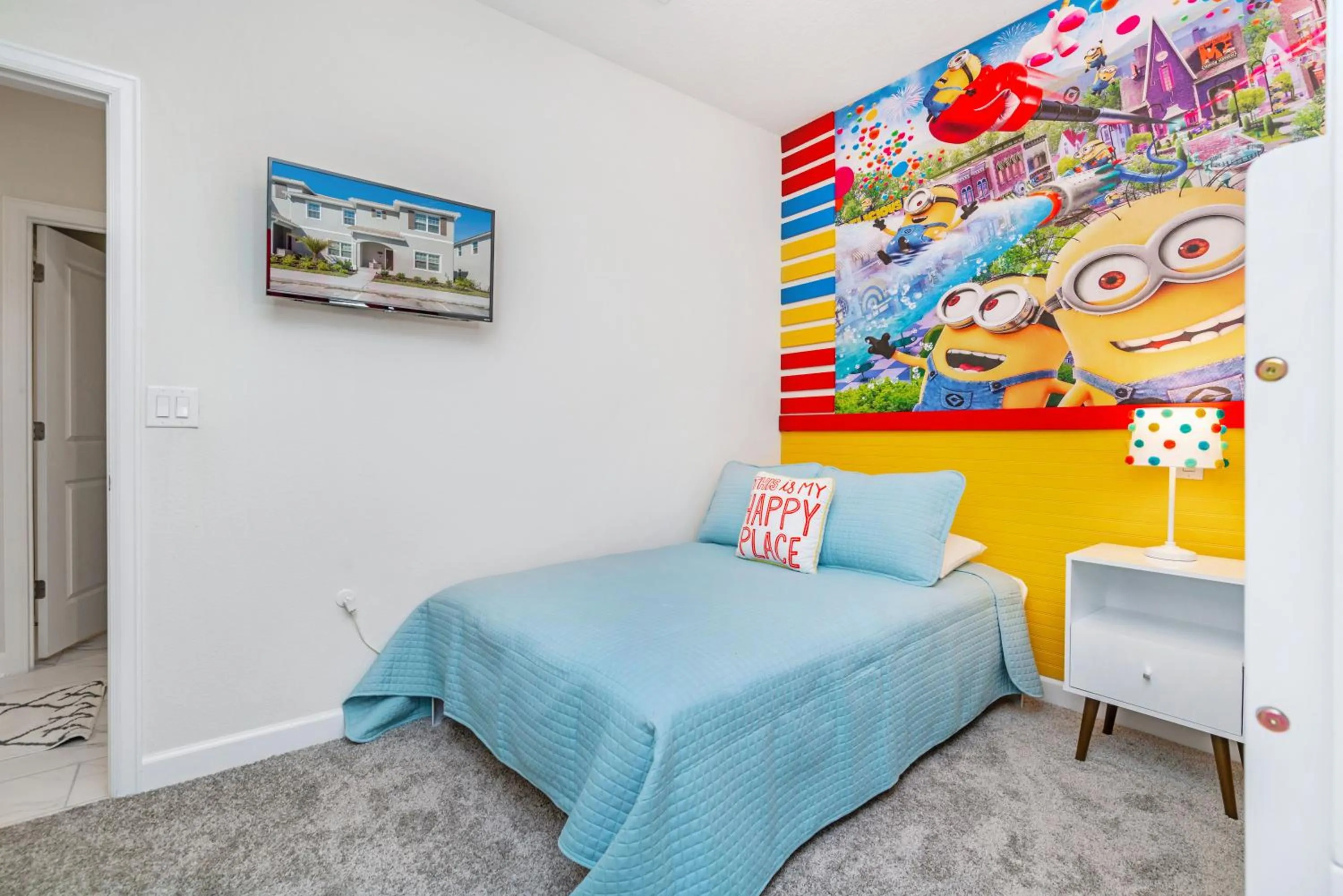 Bed in Beautiful Modern Home wPrivate Pool Near WDW