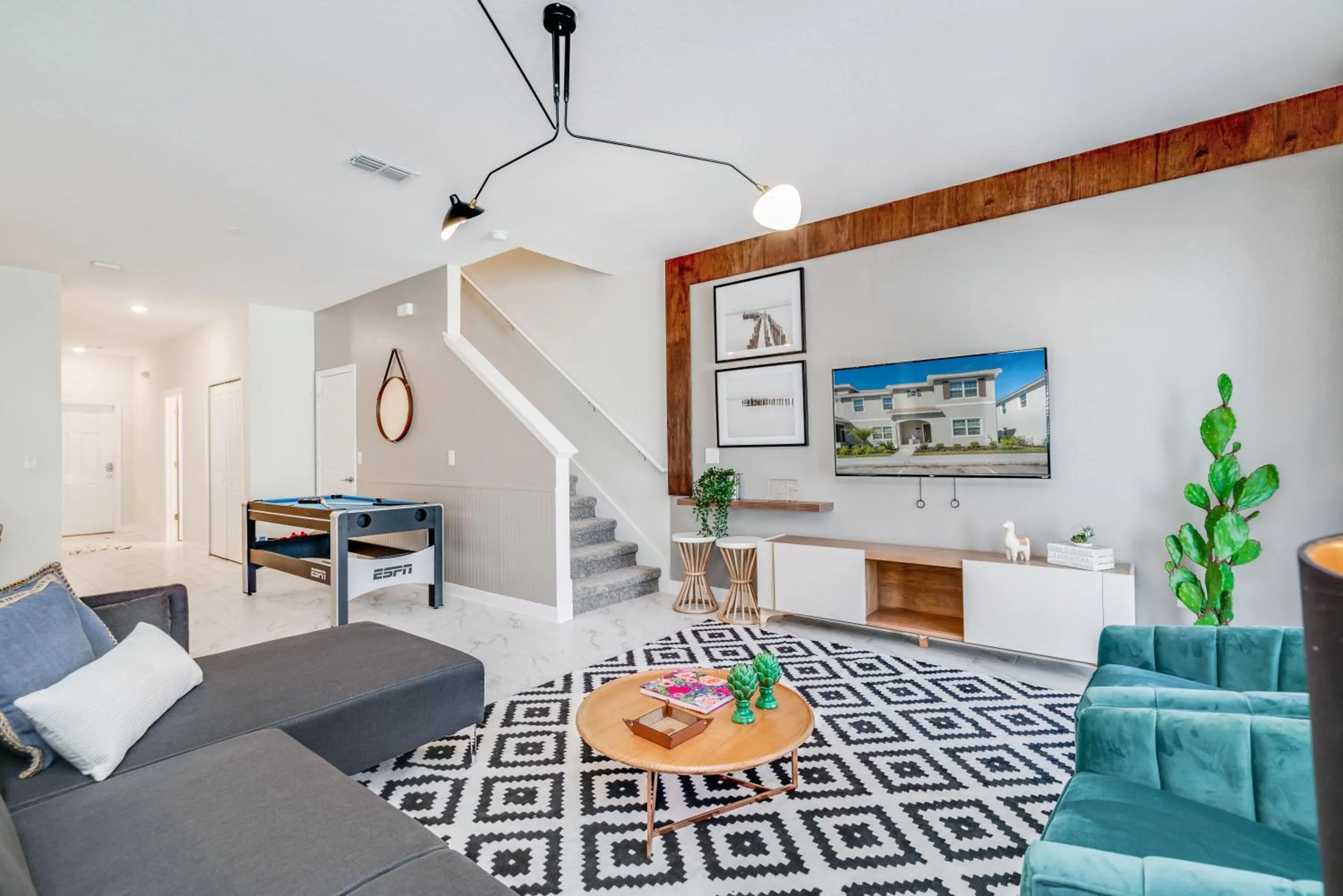 Beautiful Modern Home wPrivate Pool Near WDW