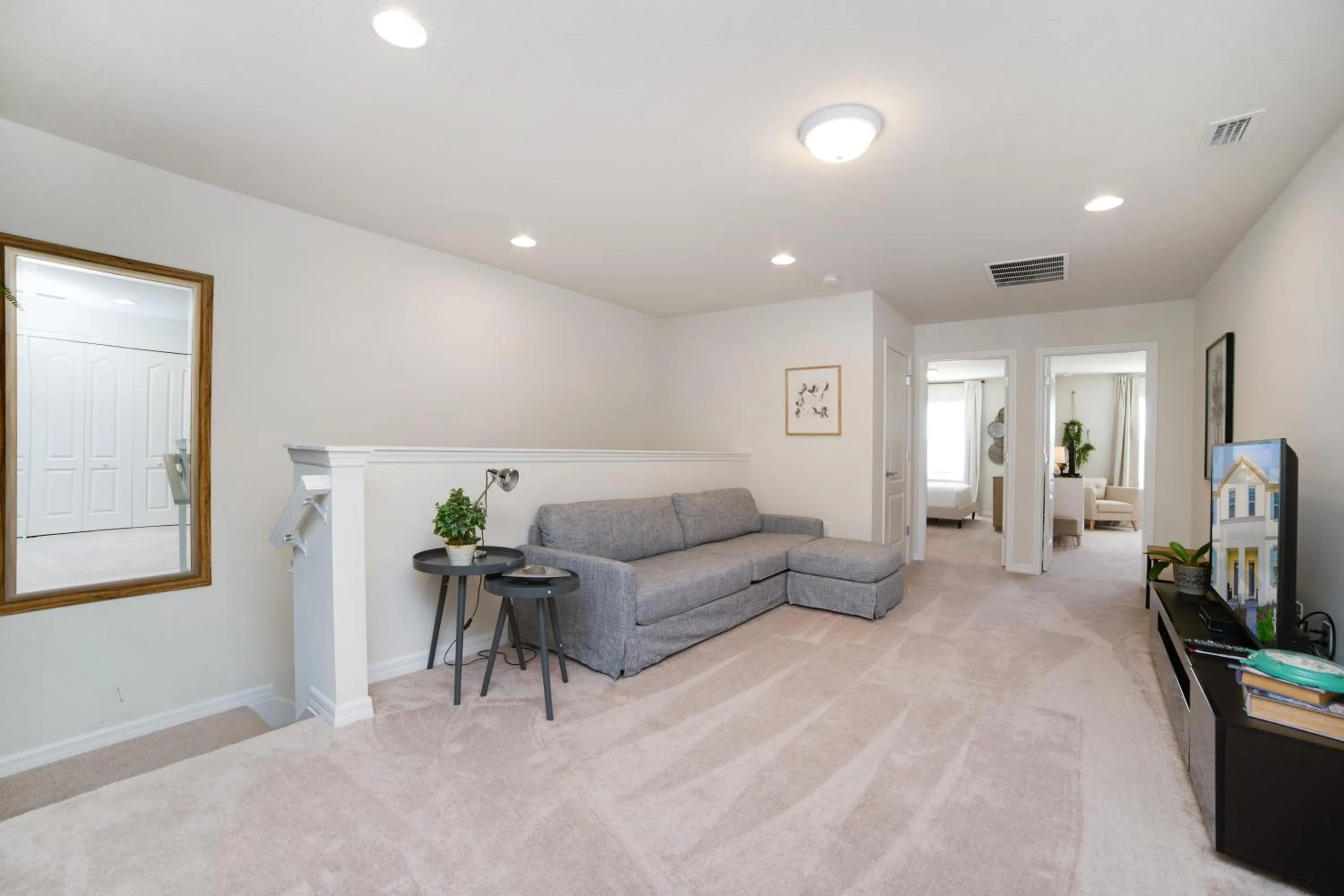 Townhome Splash Pool BBQ FREE Water Park