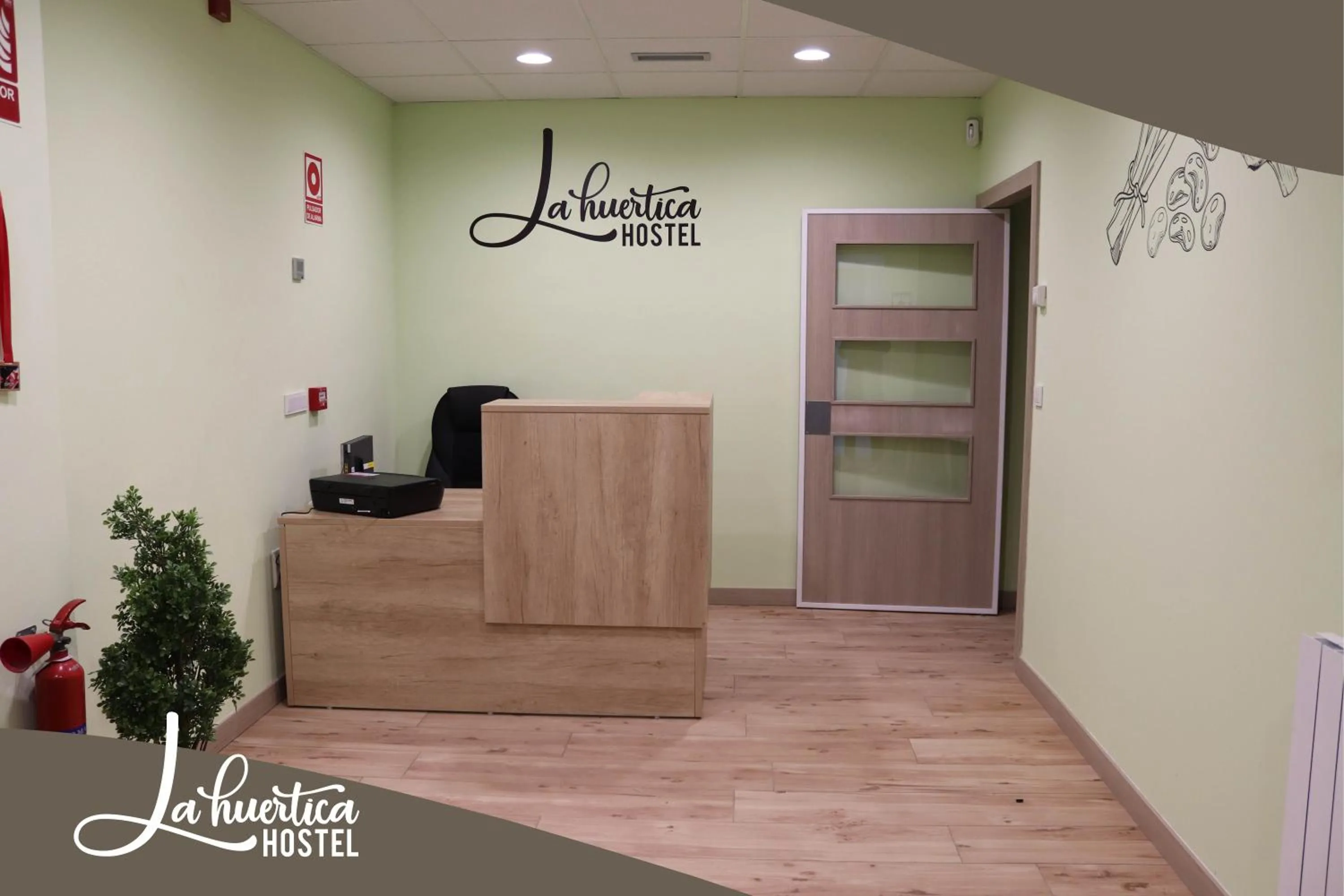 Lobby or reception in Hostel La Huertica