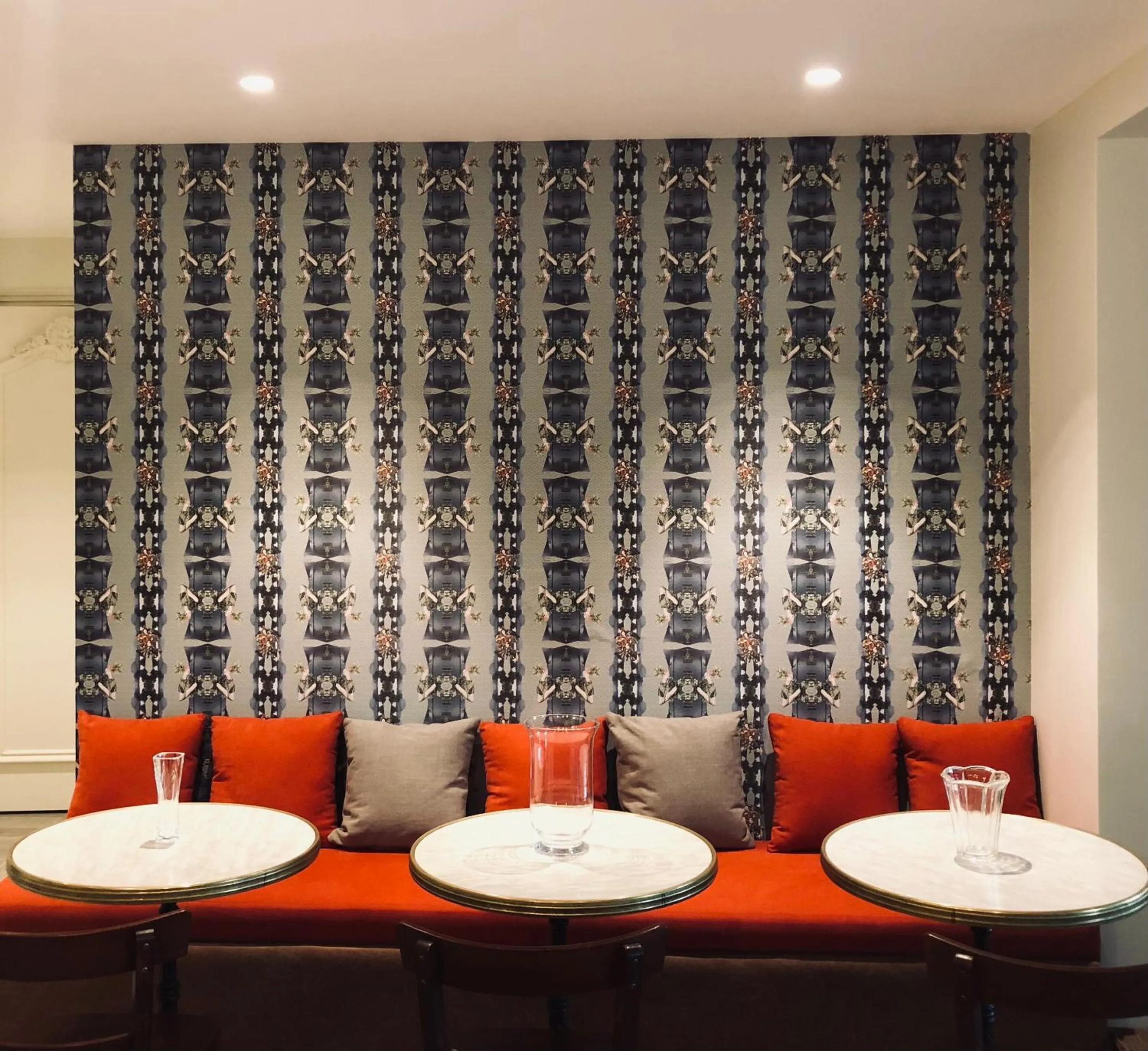 Living room in Hôtel Le Mouton Bleu