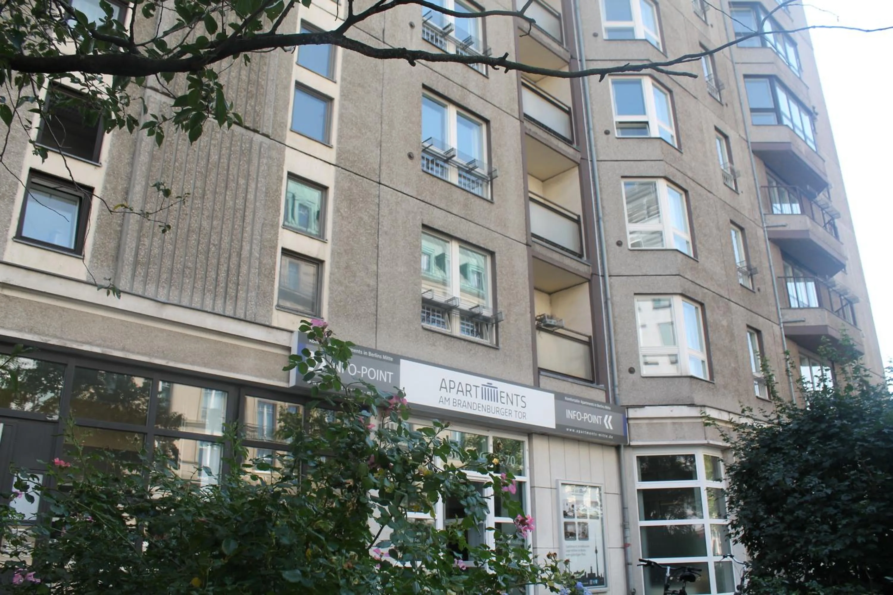 Property building in Apartments am Brandenburger Tor