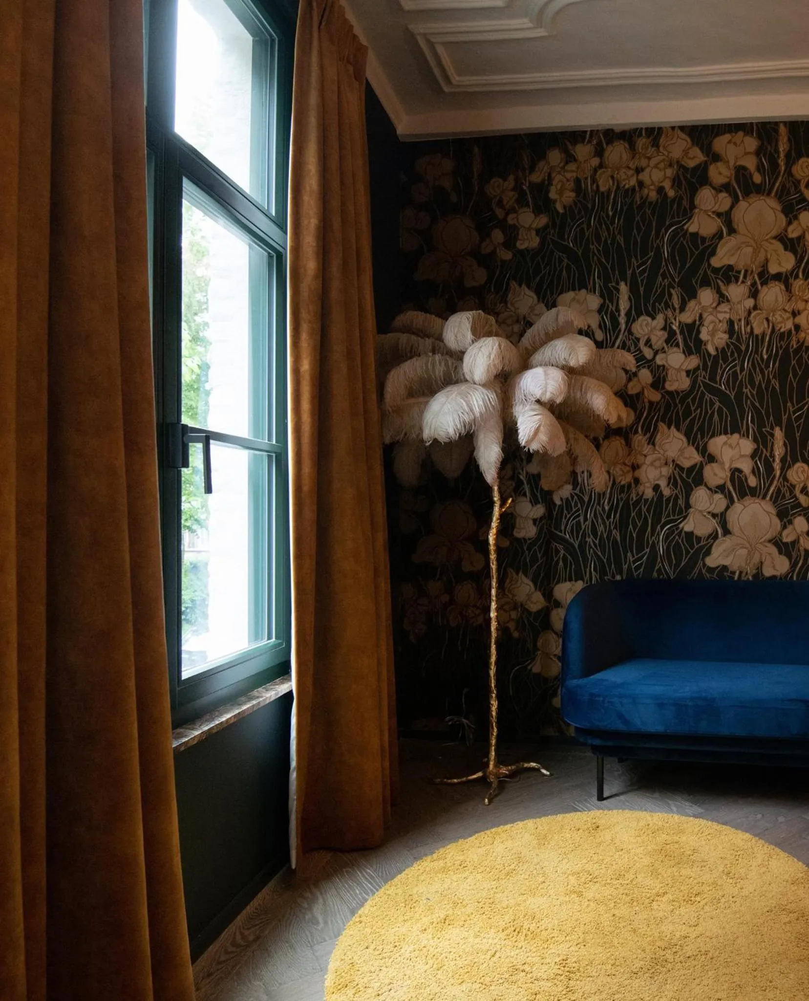 Seating area, Bed in Nonam Boutique Hotel Gent