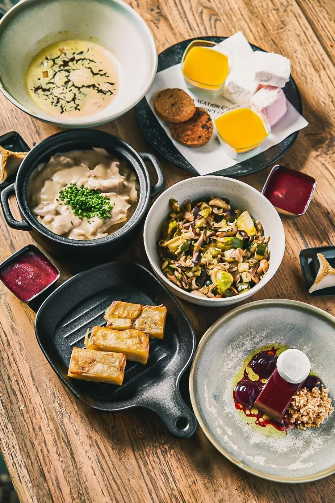 Restaurant/places to eat in Nonam Boutique Hotel Gent