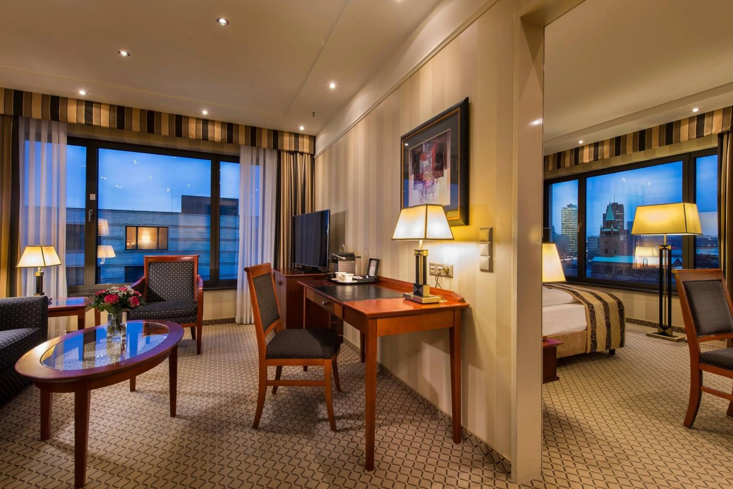 Living room, Bed in JW Marriott Hotel Berlin