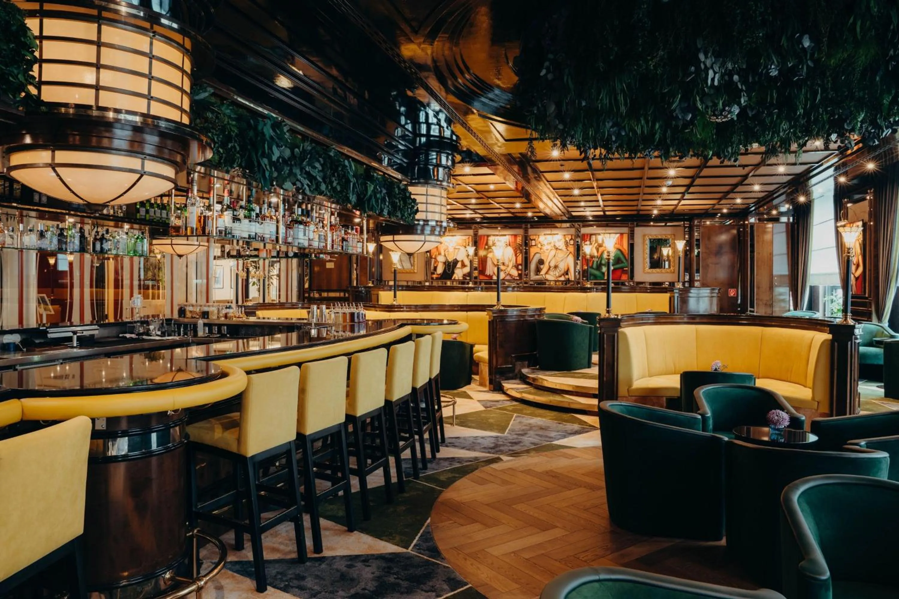 Lounge or bar in JW Marriott Hotel Berlin