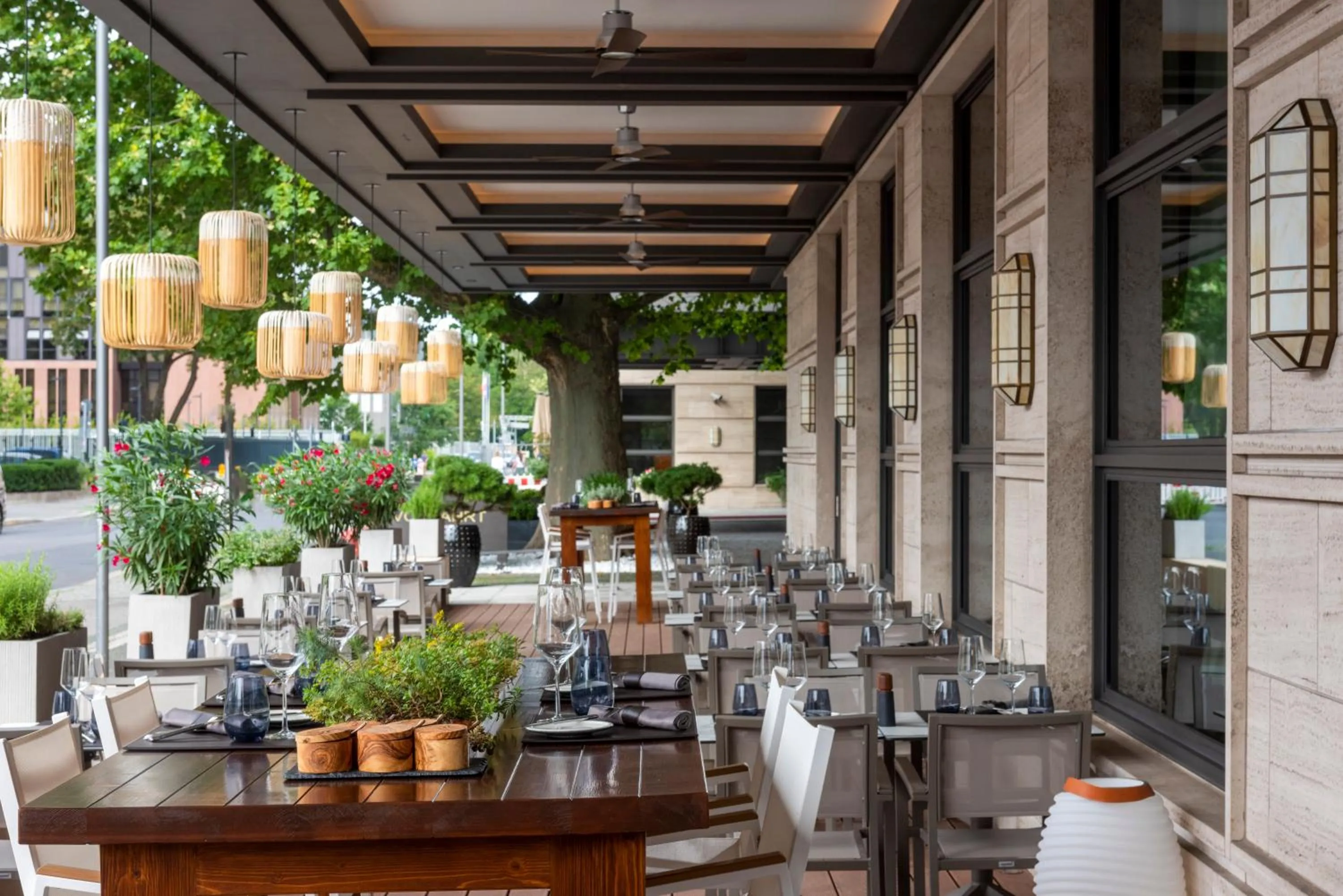 Restaurant/places to eat in JW Marriott Hotel Berlin