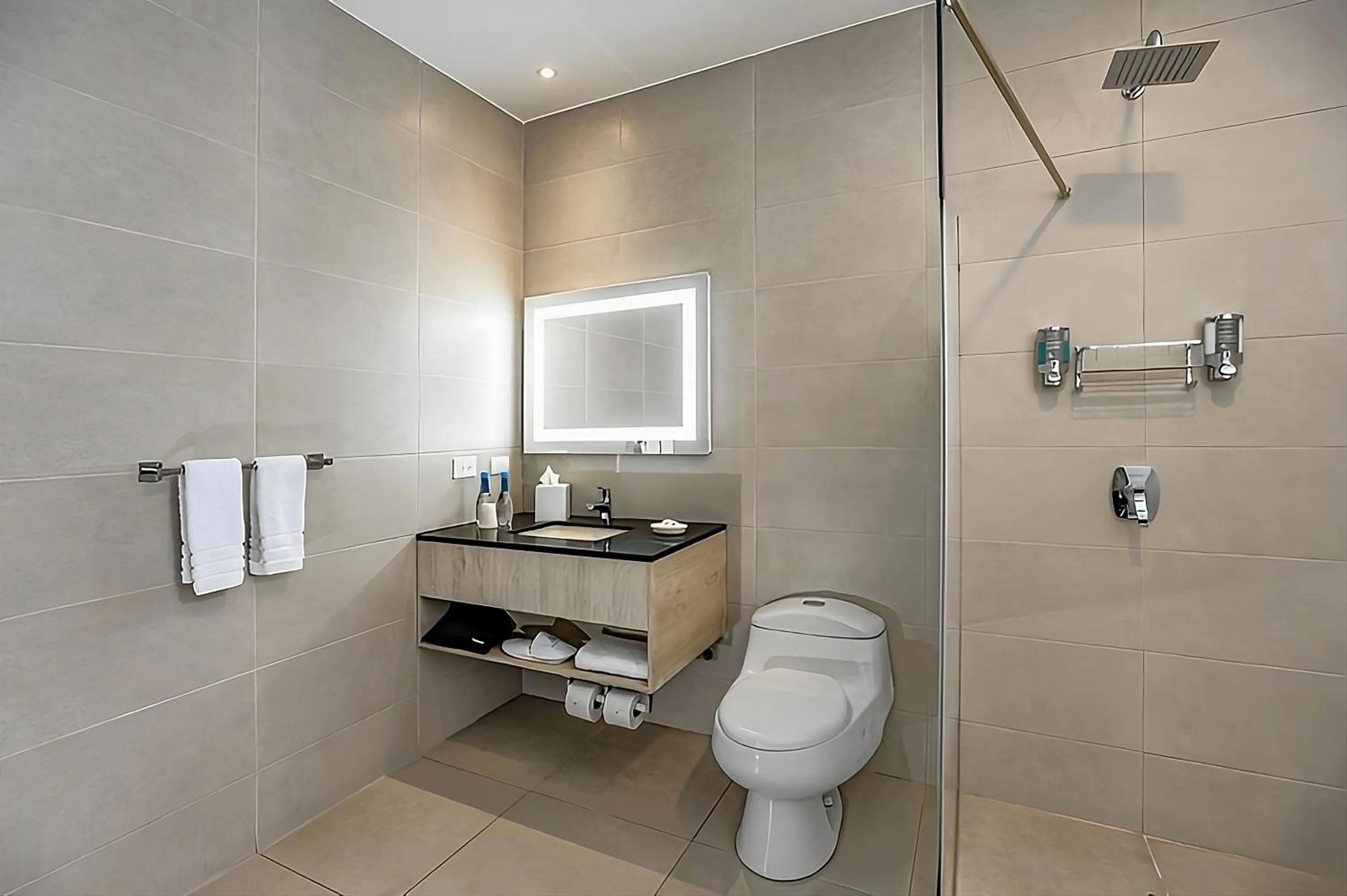 Shower in River Garden Hotel + Suites