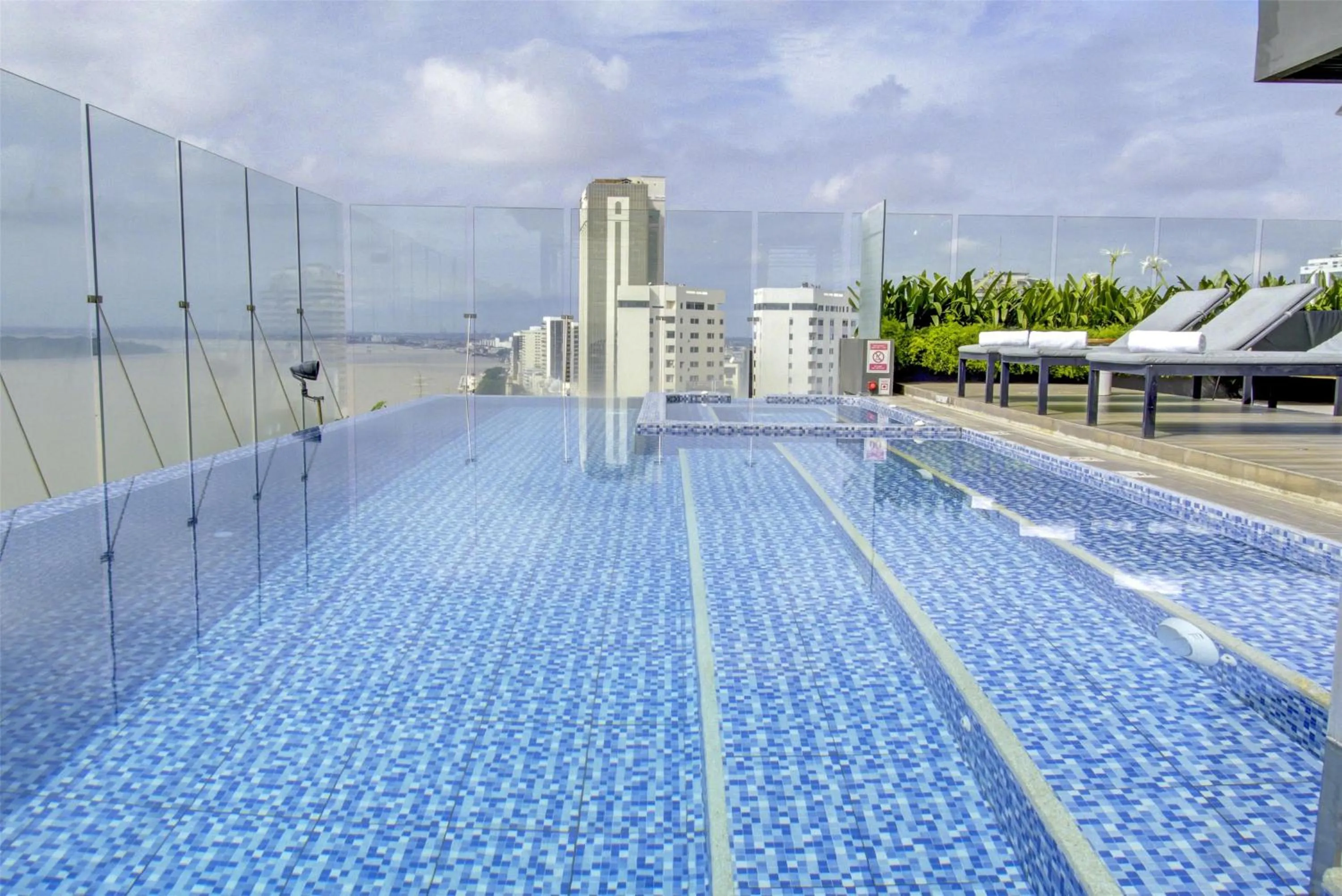 Pool view in DoubleTree by Hilton Guayaquil