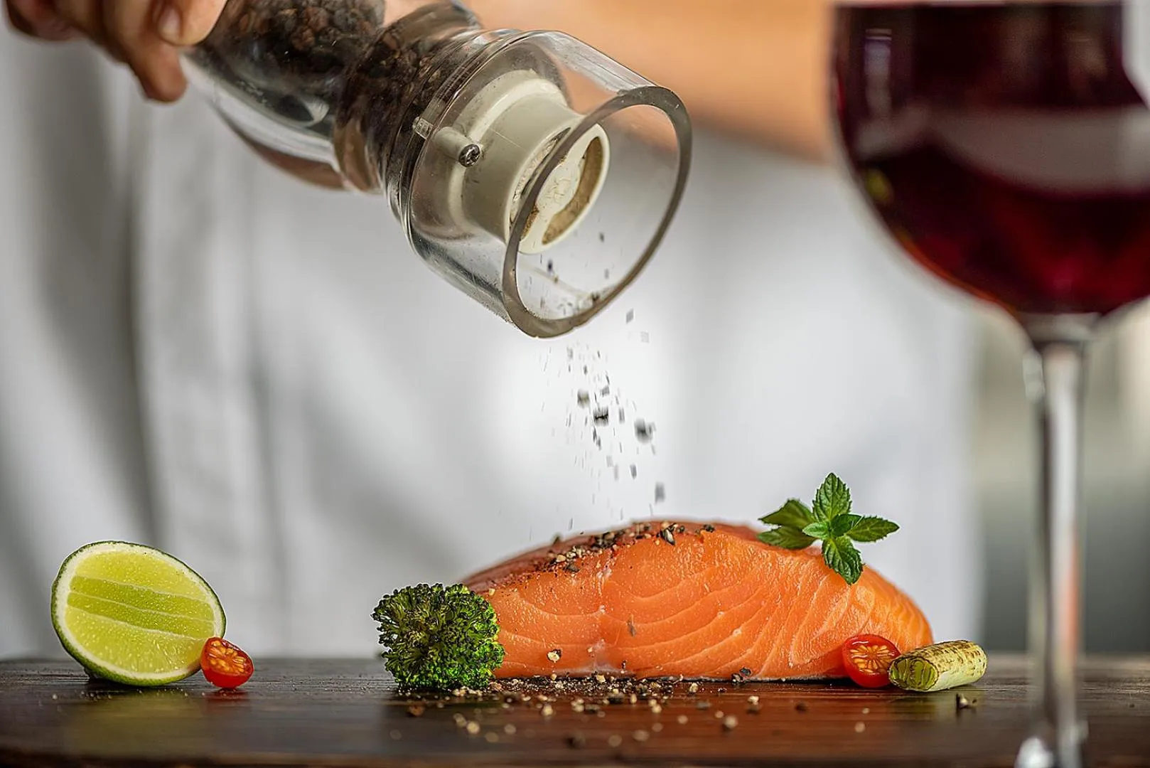 Food and drinks in River Garden Hotel + Suites