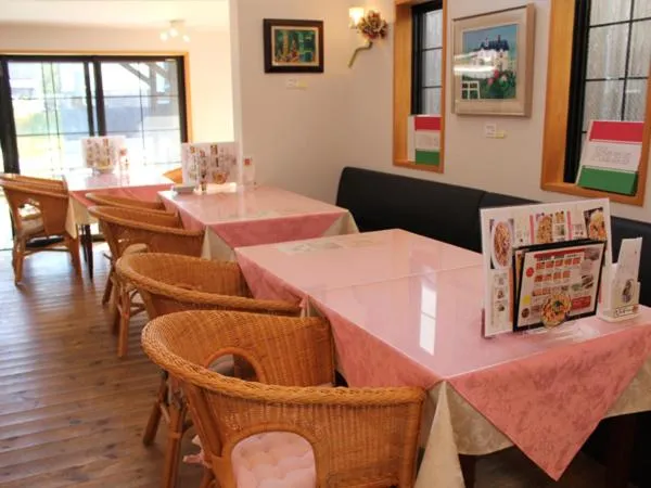 Restaurant/places to eat in Machiya no Yado Iroha