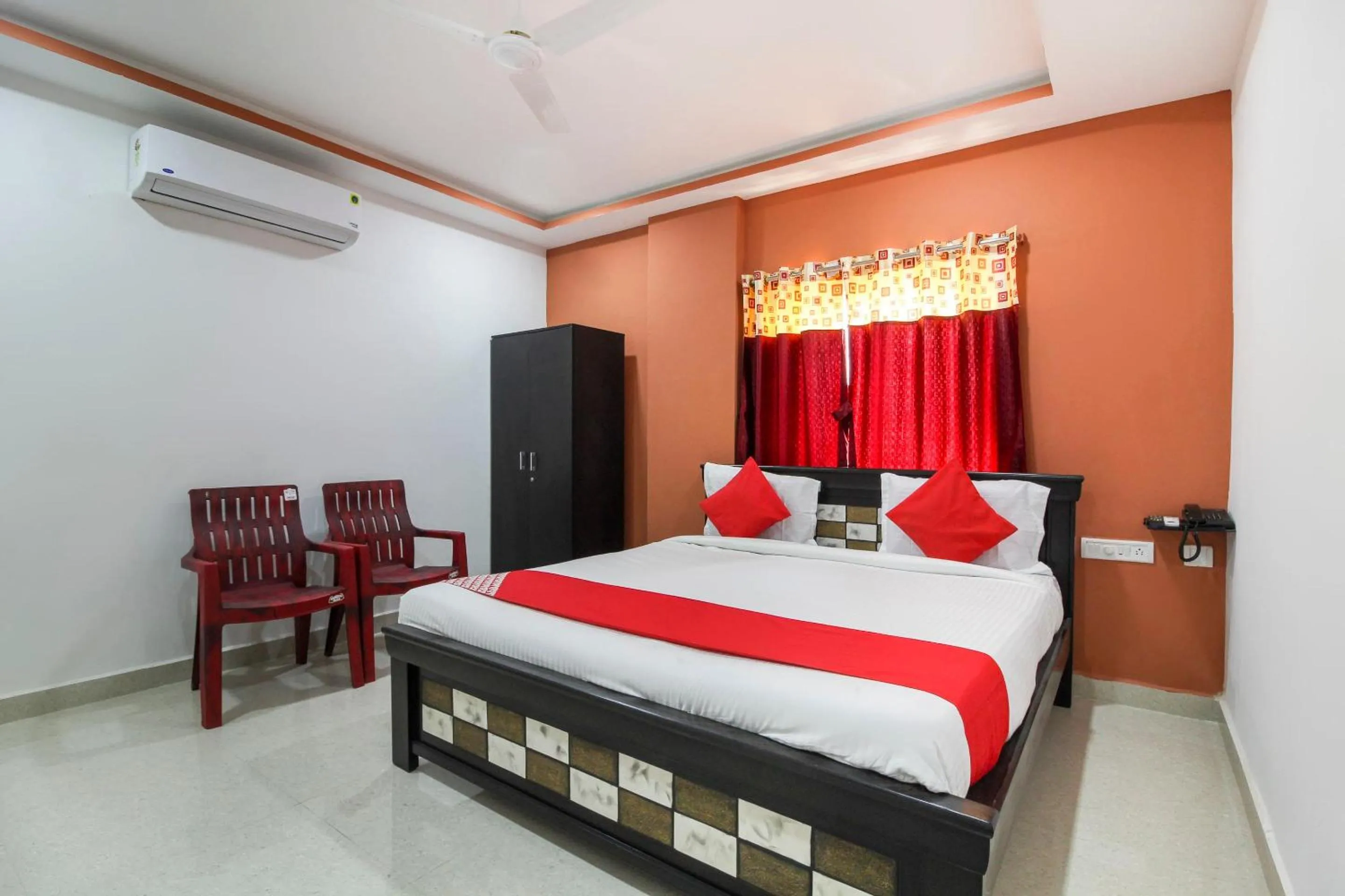 Bedroom, Bed in Hotel O New Cyber Grand Madhapur
