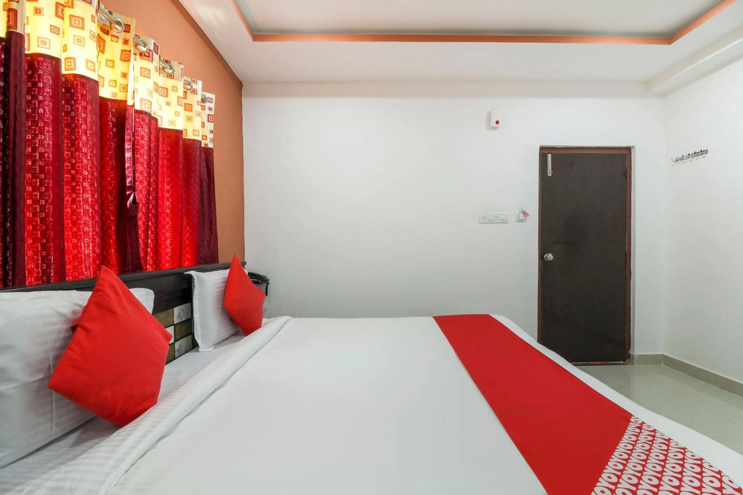 Bedroom, Bed in Super Hotel O New Cyber Grand Madhapur