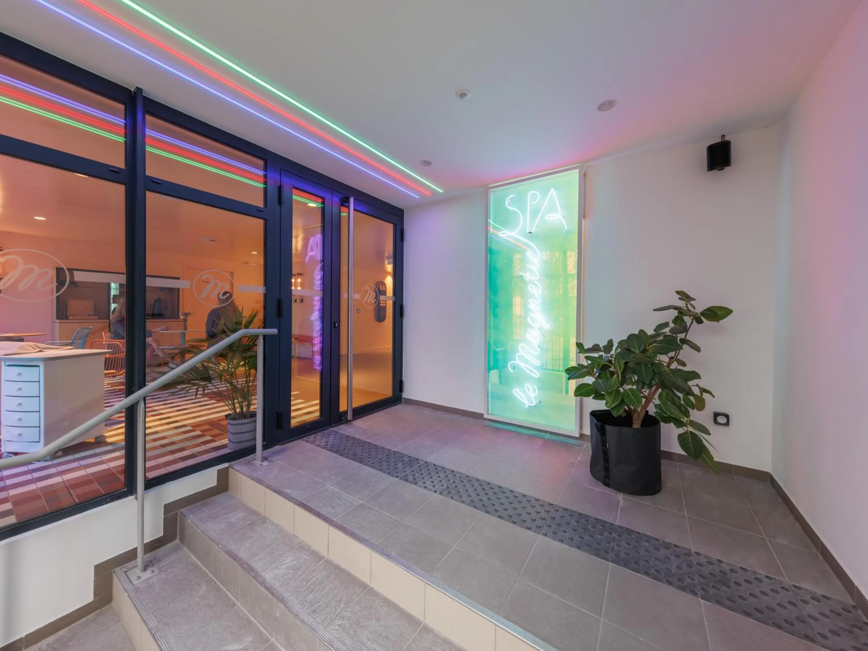 Facade/entrance in Aiden by Best Western Clermont-Ferrand Hotel & Spa