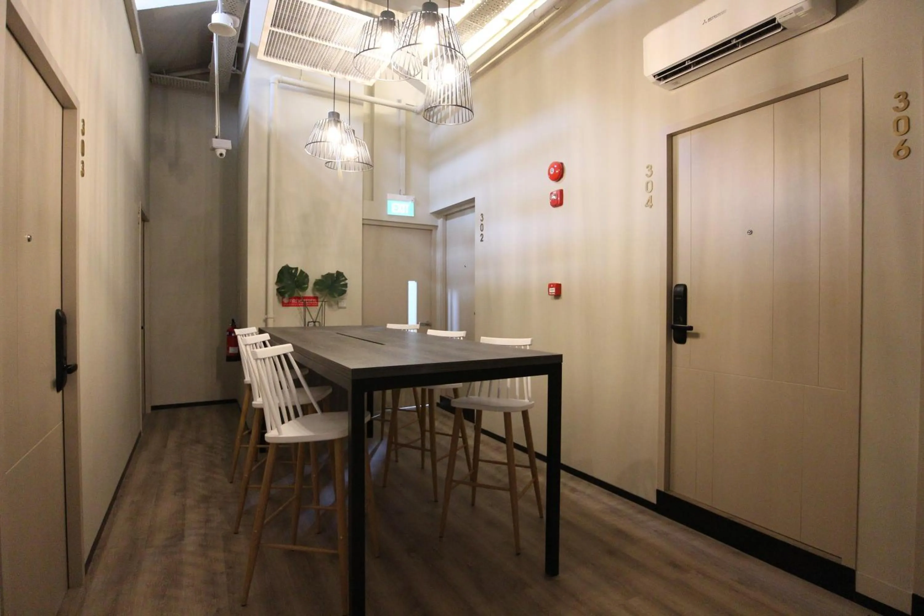 Dining area in ST Signature Jalan Besar, SHORT OVERNIGHT, 8 Hours, 1159PM-8AM