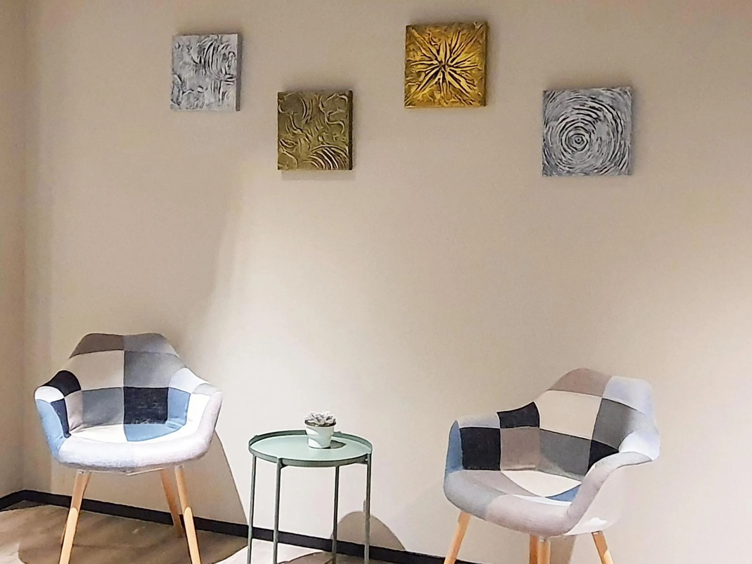 Seating area in ST Signature Jalan Besar, SHORT OVERNIGHT, 8 Hours, 1159PM-8AM