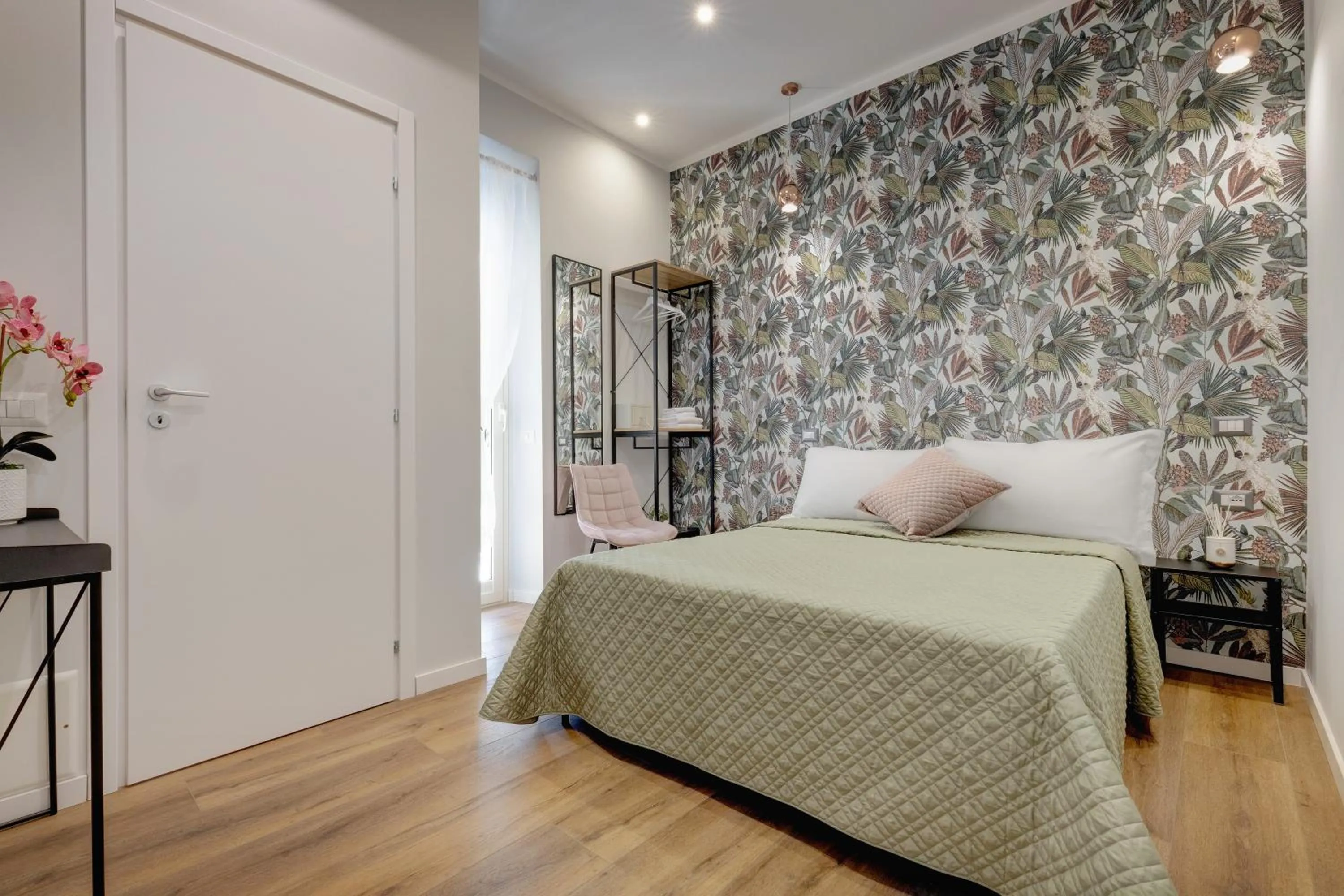 Photo of the whole room, Bed in The Venue Sistina