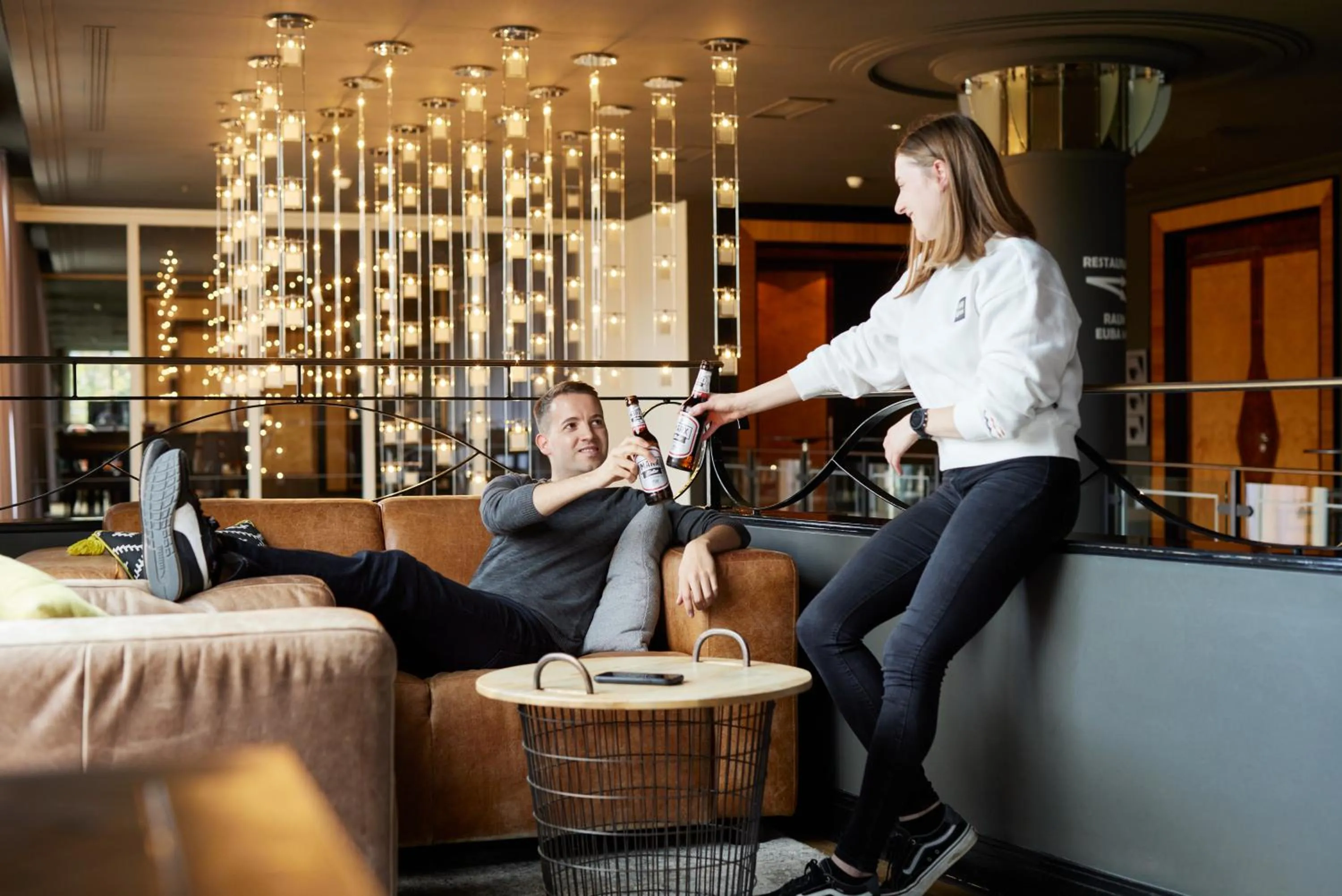 Communal lounge/ TV room in co56 Hotel Chemnitz