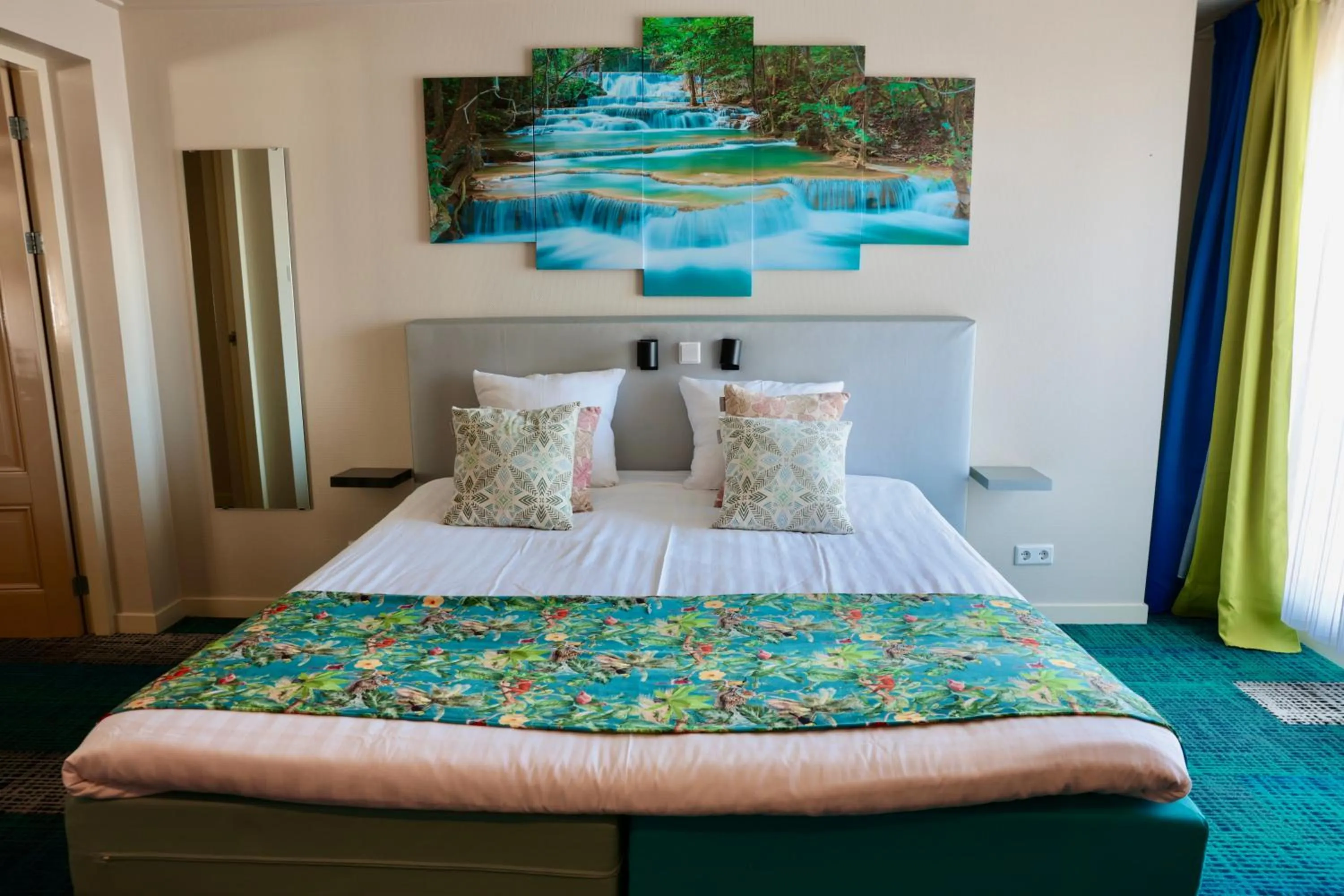 Bed in B & B Marrum Hotel Marrum