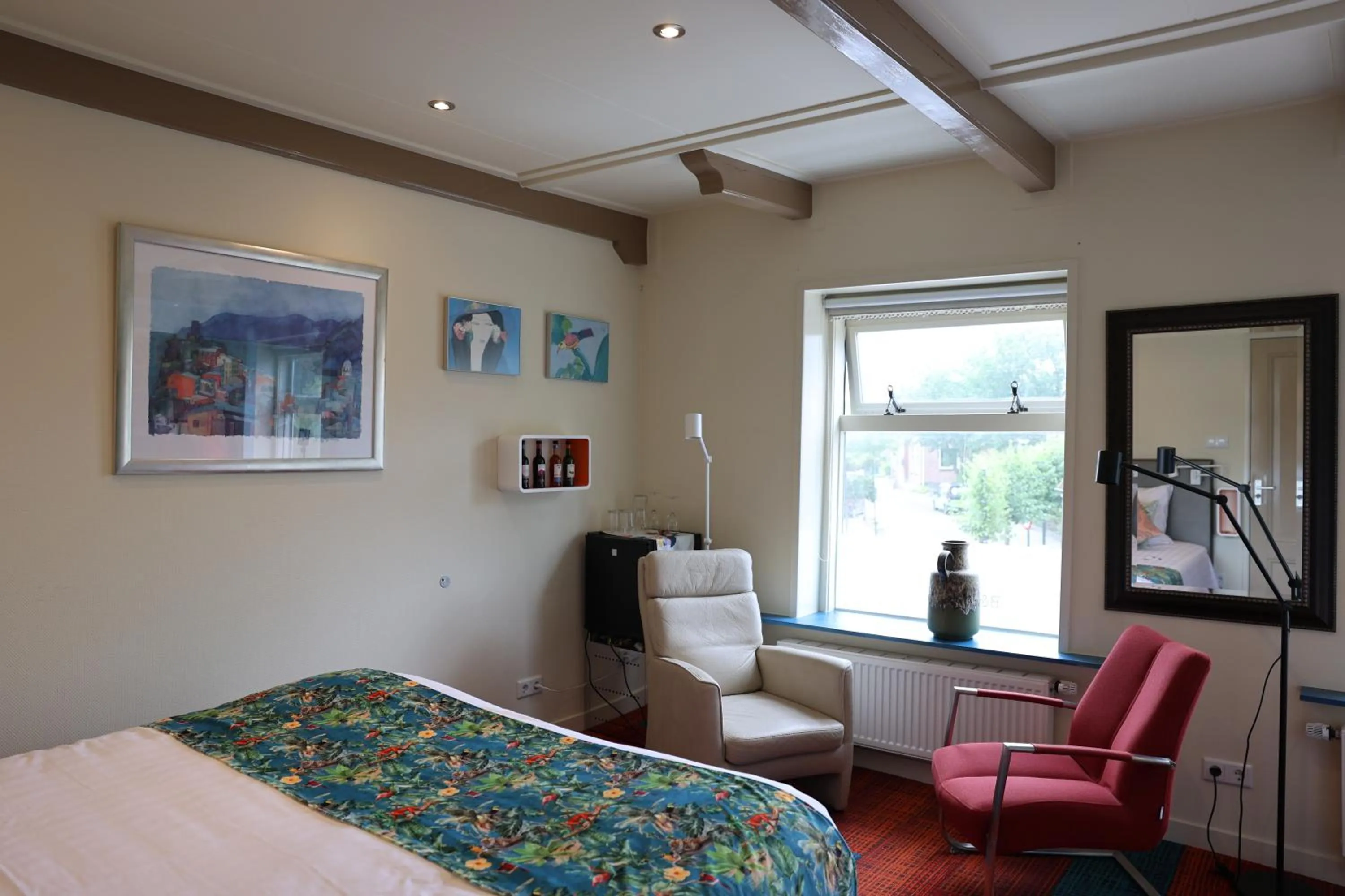 Seating area, Bed in B & B Marrum Hotel Marrum