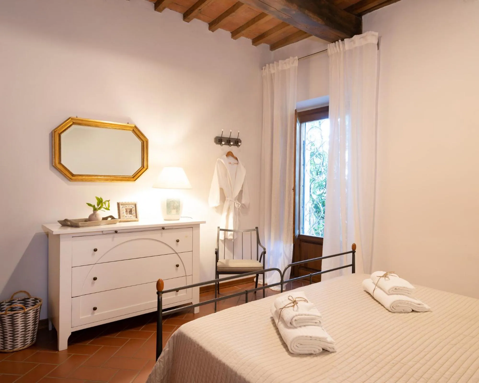Balcony/Terrace, Bed in GHIZZOLO Residence - Refurbished Pool 2025