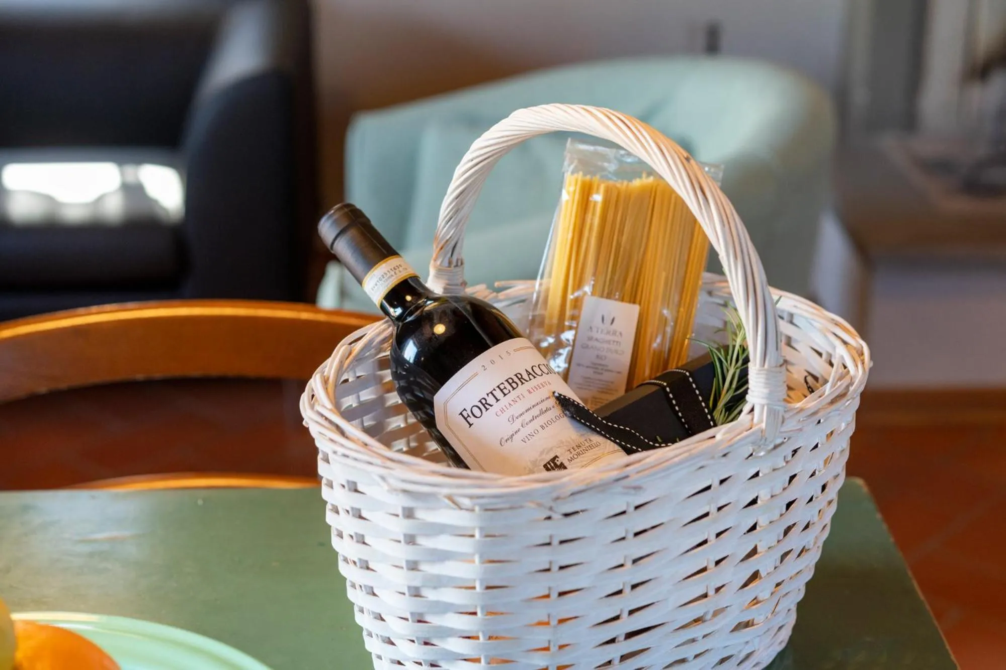 Decorative detail in GHIZZOLO Residence - Refurbished Pool 2025