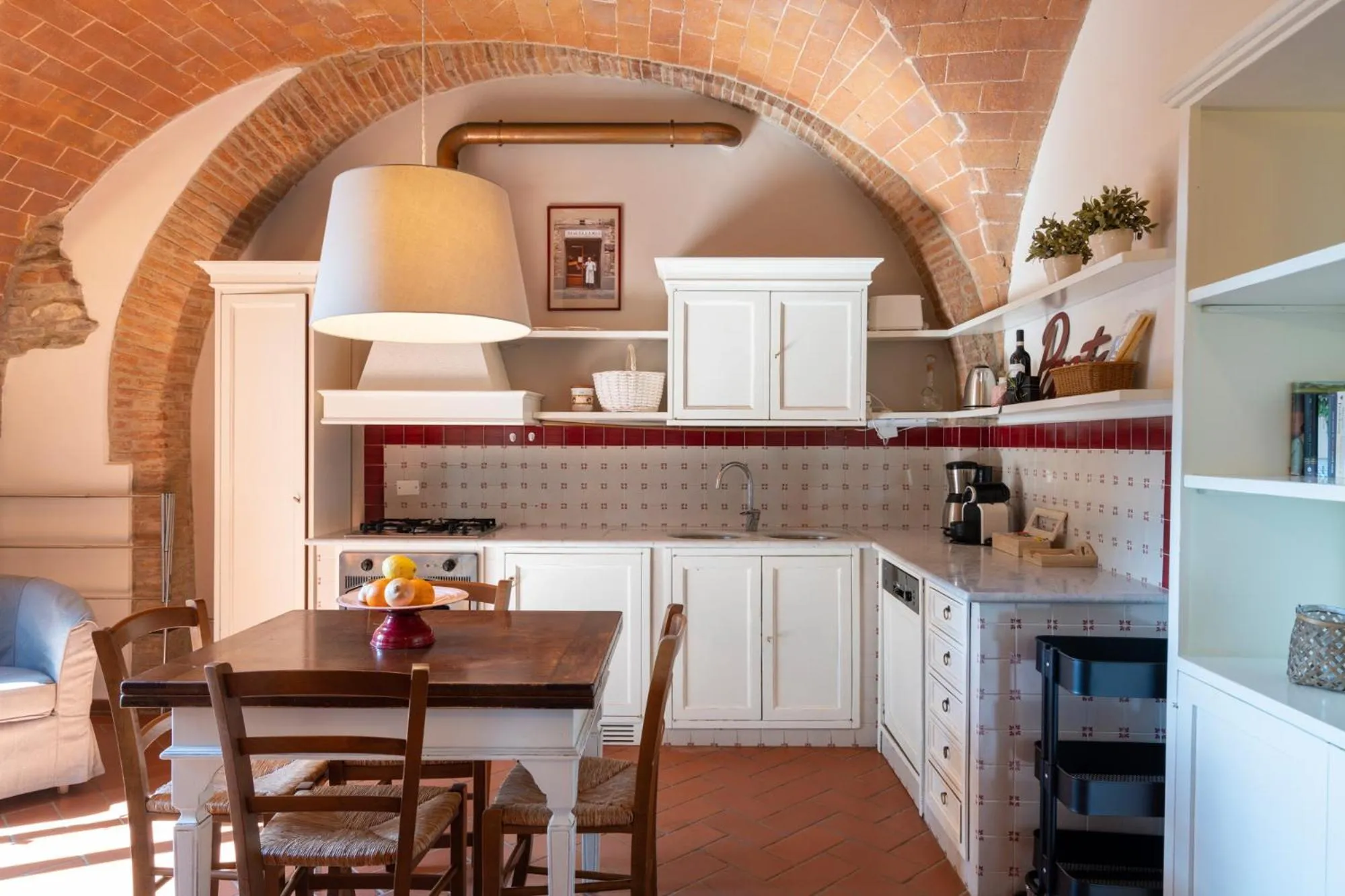 Kitchen or kitchenette in GHIZZOLO Residence - Refurbished Pool 2025