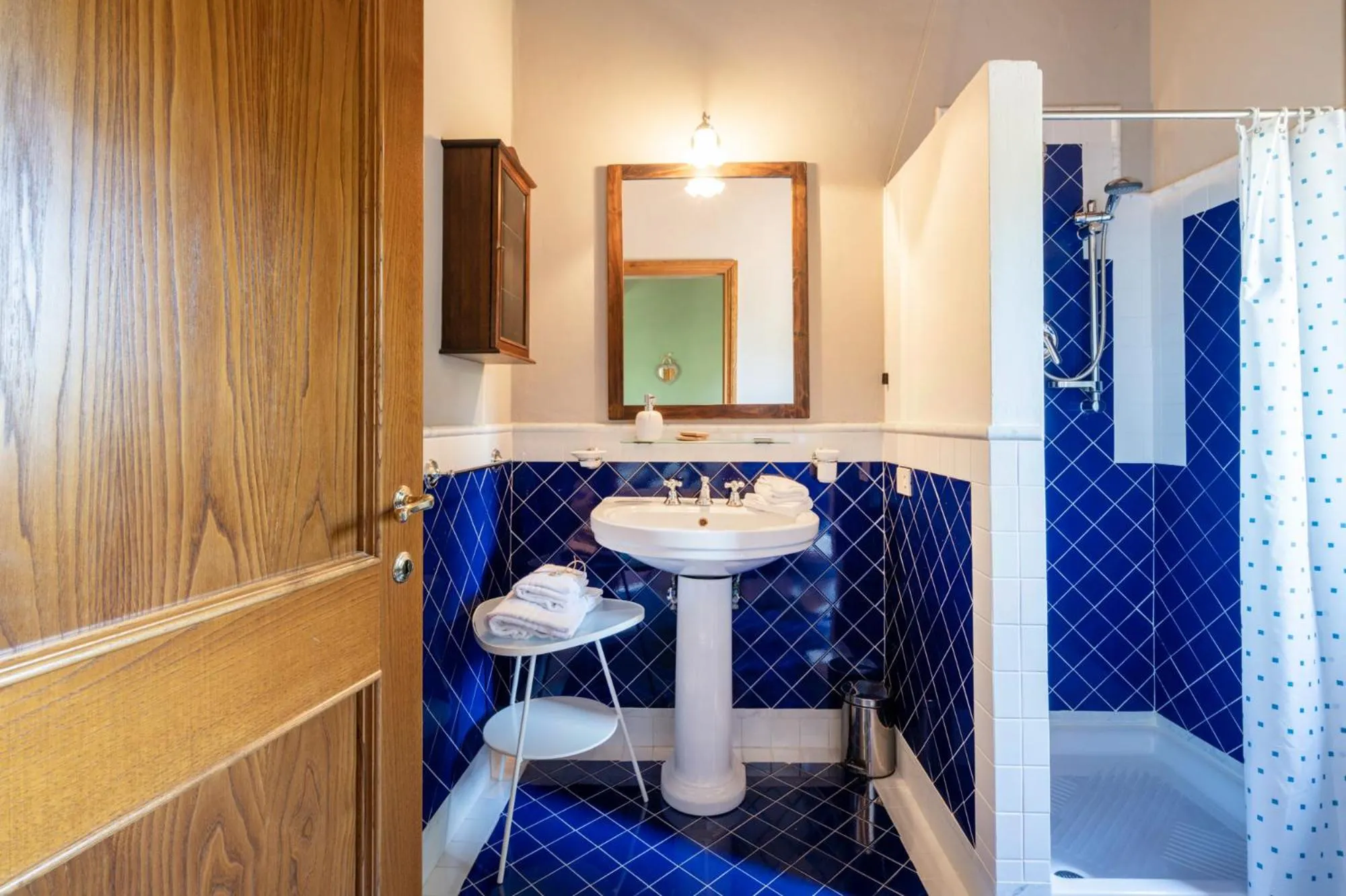 Bathroom in GHIZZOLO Residence - Refurbished Pool 2025