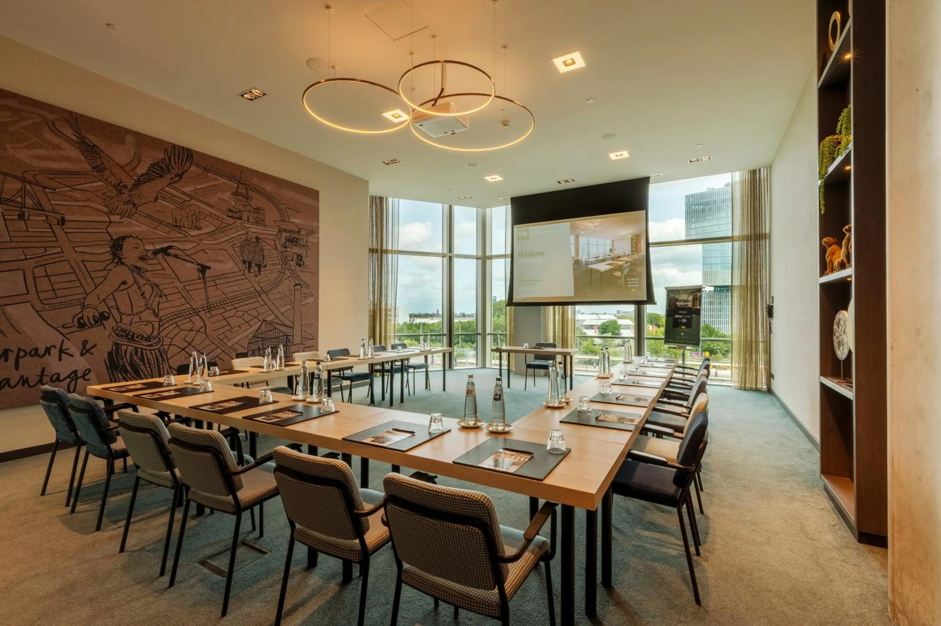 Meeting/conference room in Van der Valk Hotel Amsterdam Zuidas-Rai