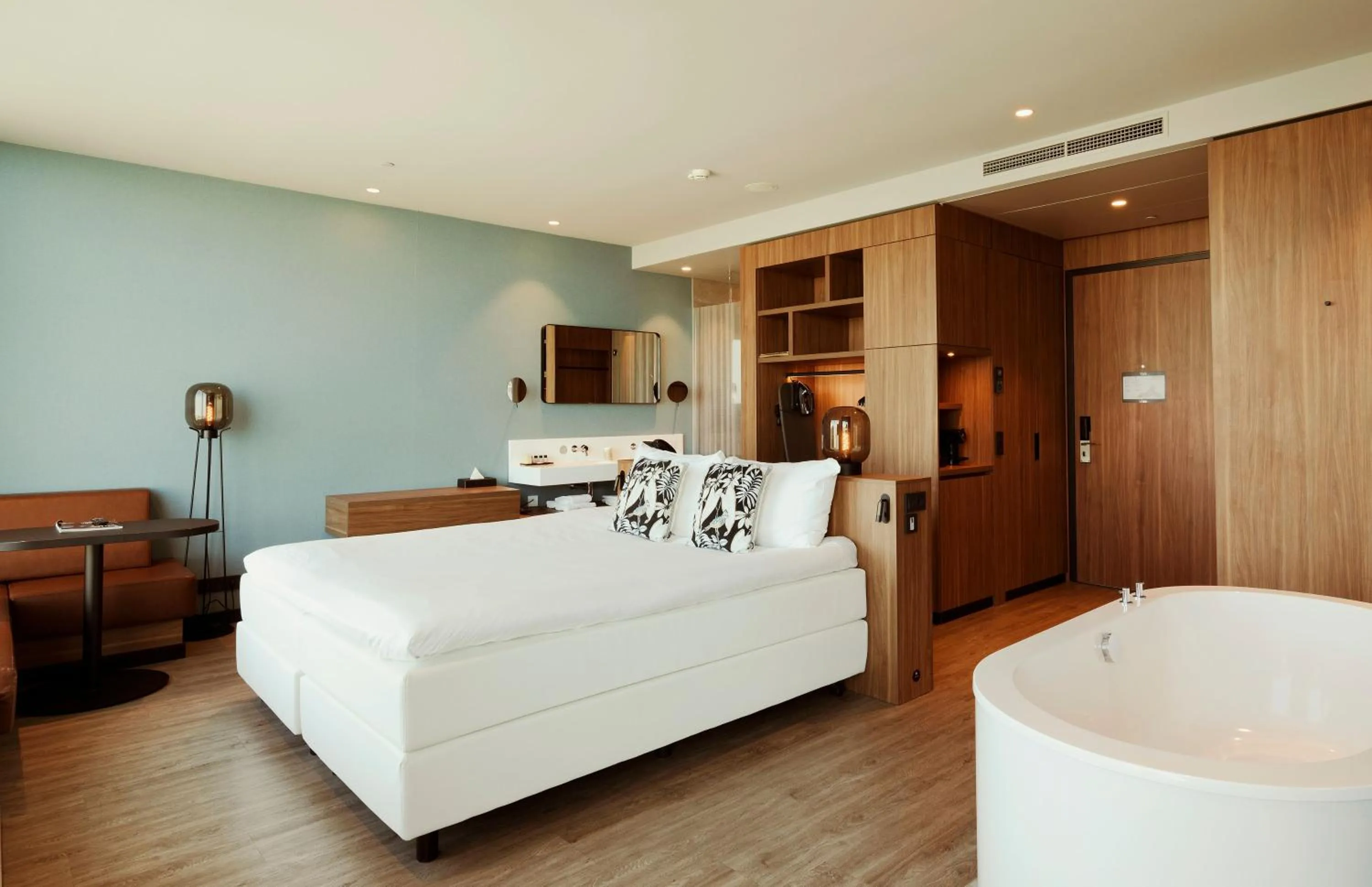 Bed in Van der Valk Hotel Amsterdam Zuidas-Rai