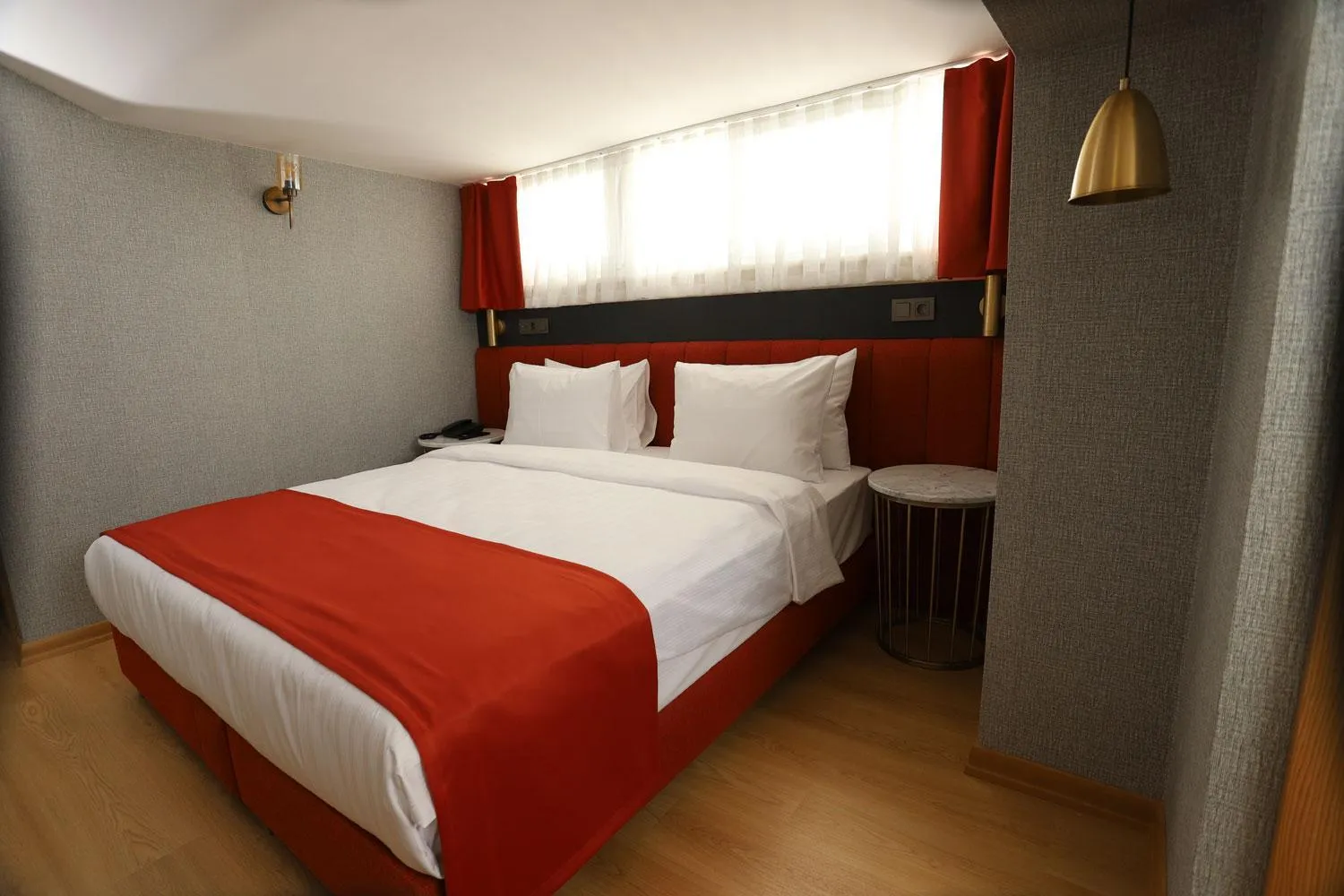 Bed in My Garden Hotel