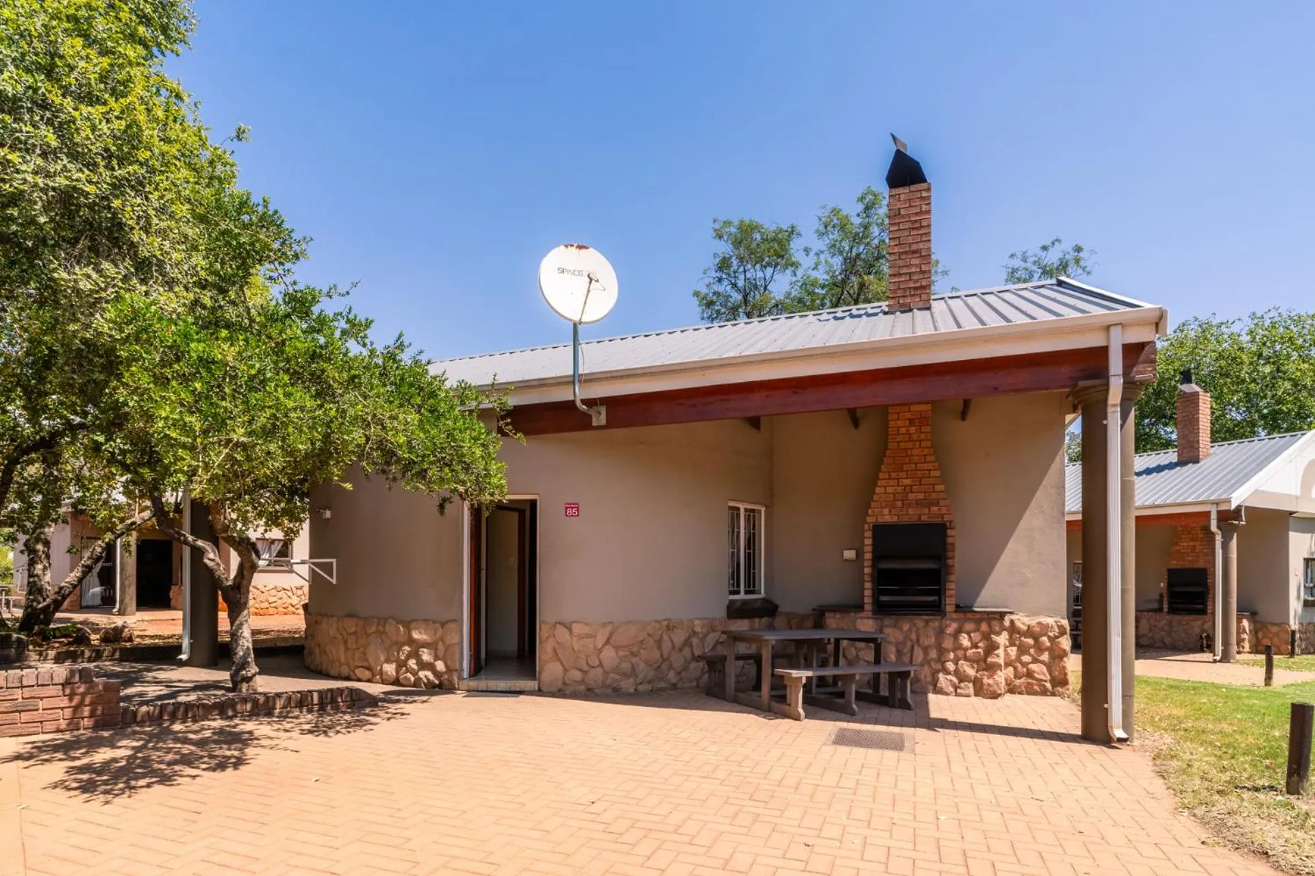 Property building in ATKV Buffelspoort