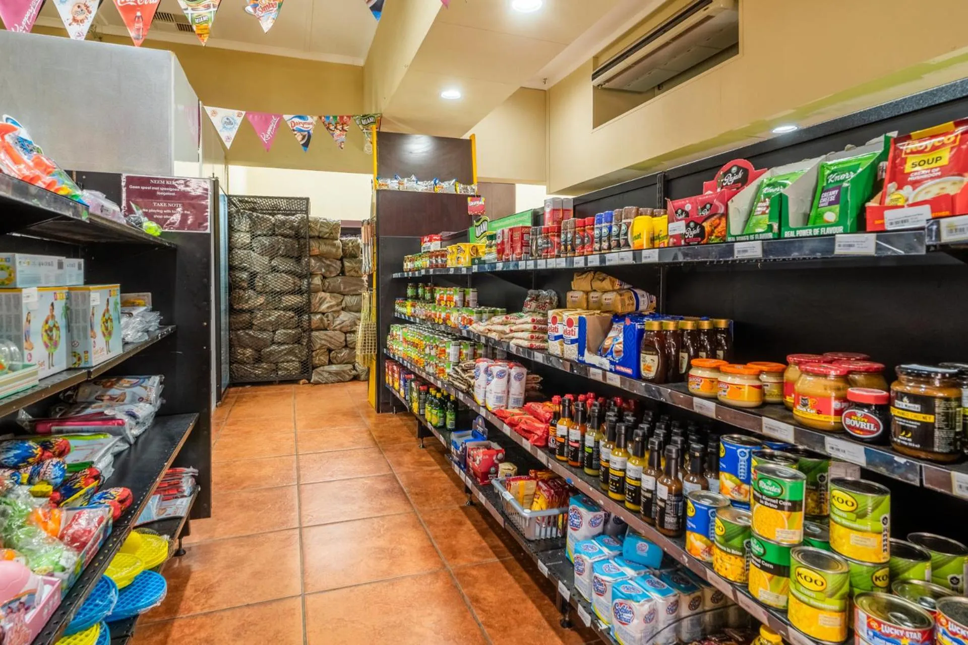 Supermarket/grocery shop in ATKV Buffelspoort