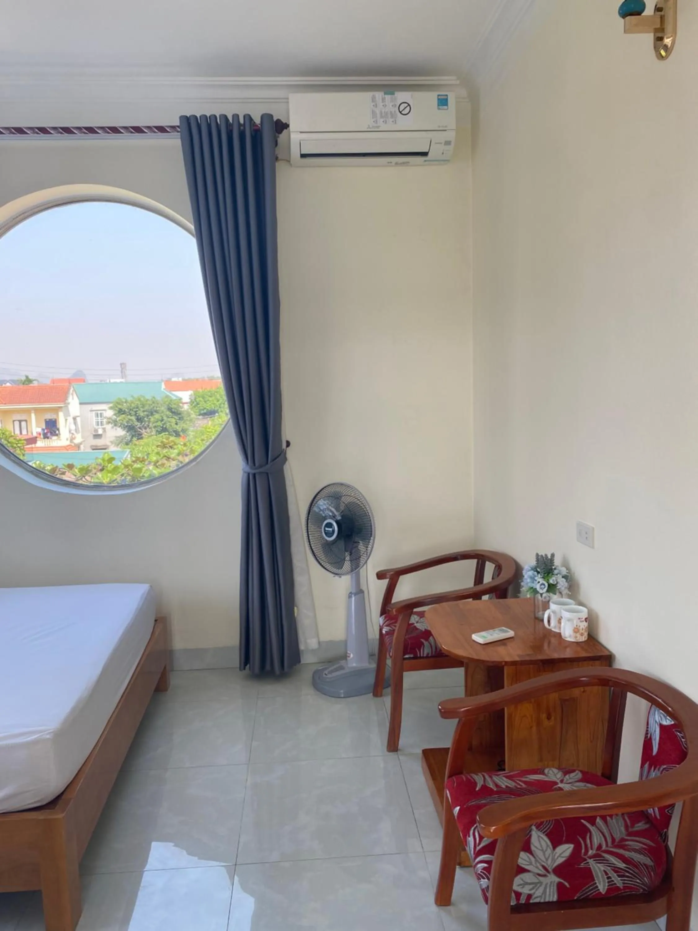 Bed in Sen's Homestay