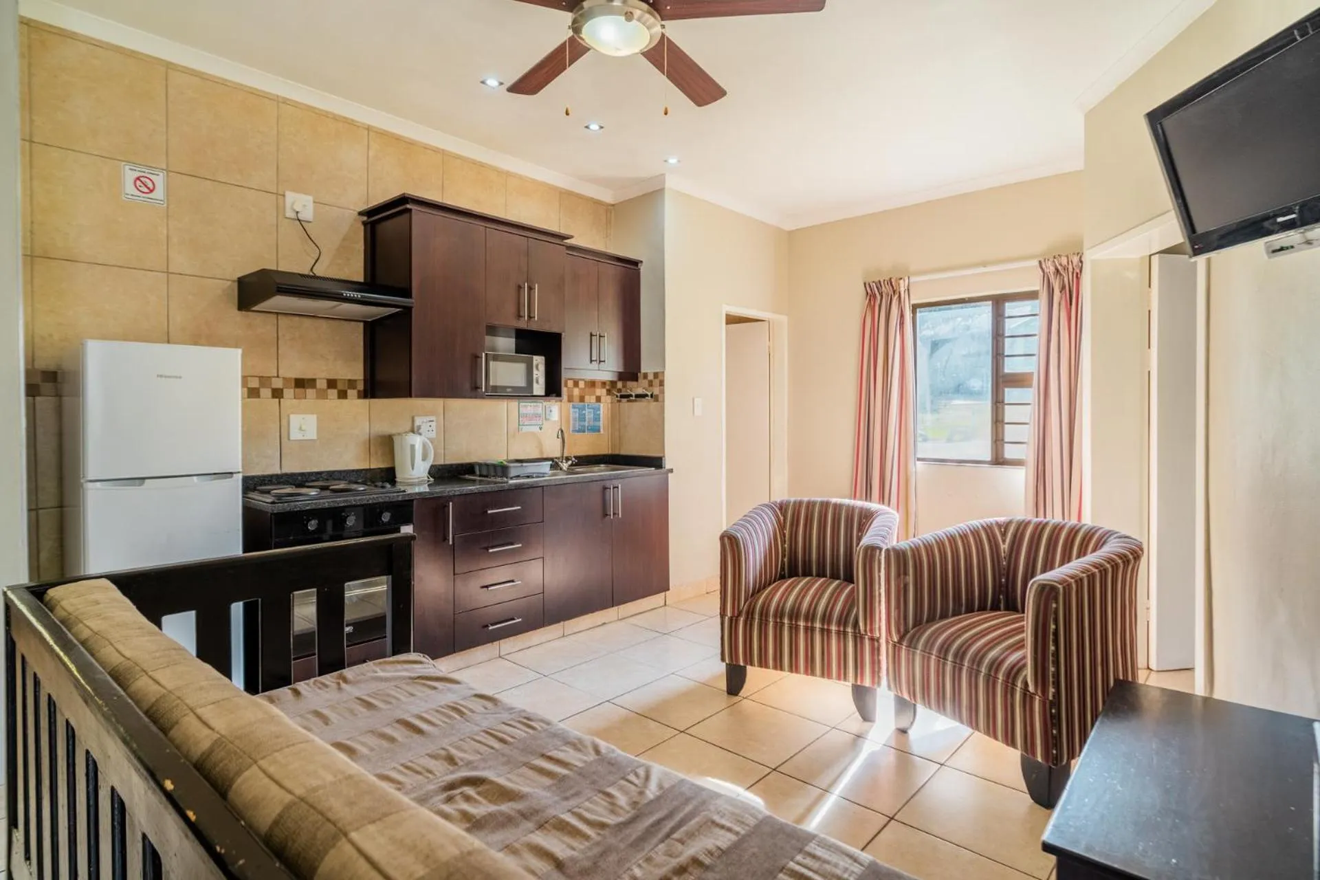 Kitchen or kitchenette in ATKV Goudini Spa