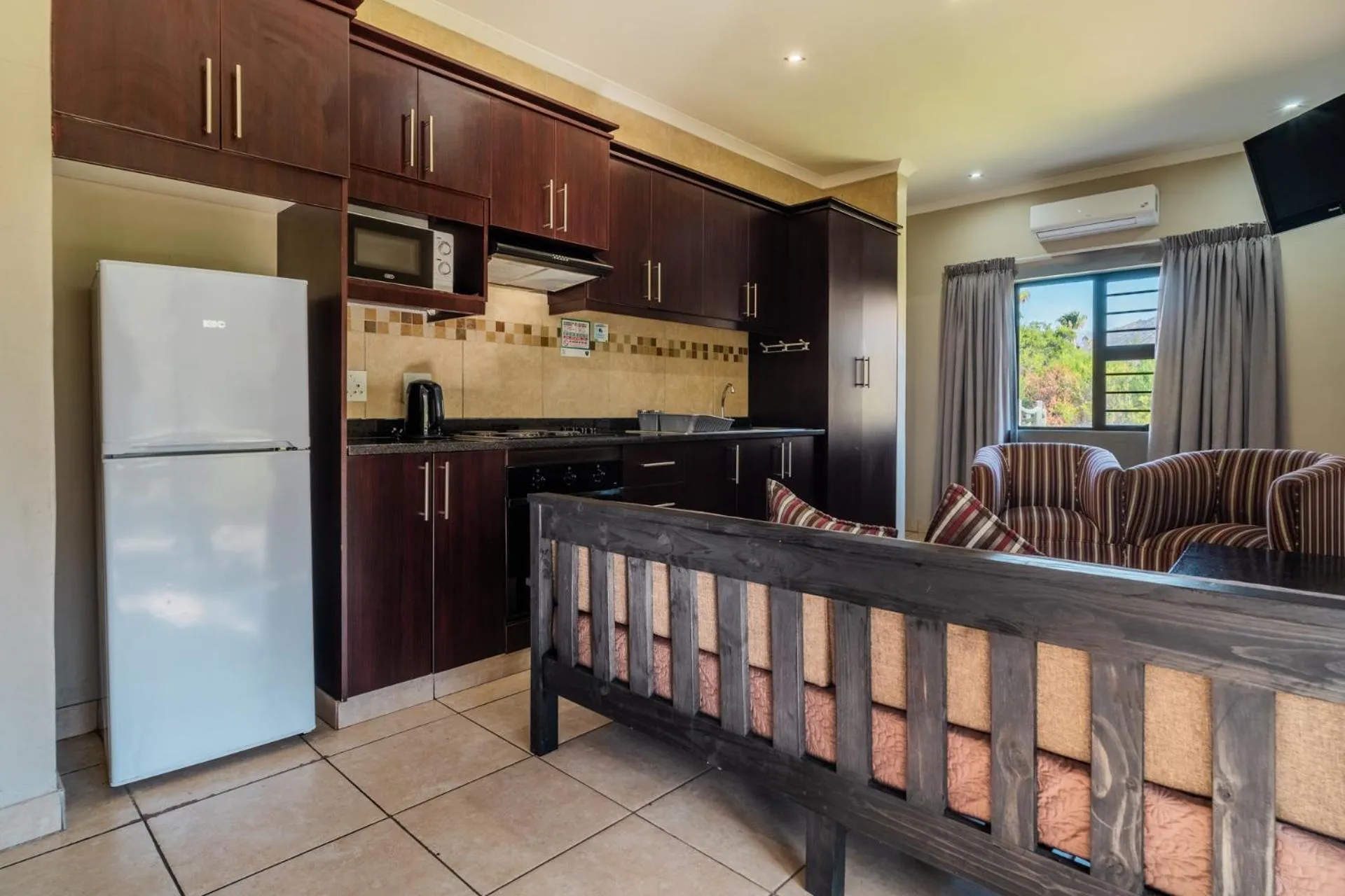 Kitchen or kitchenette in ATKV Goudini Spa