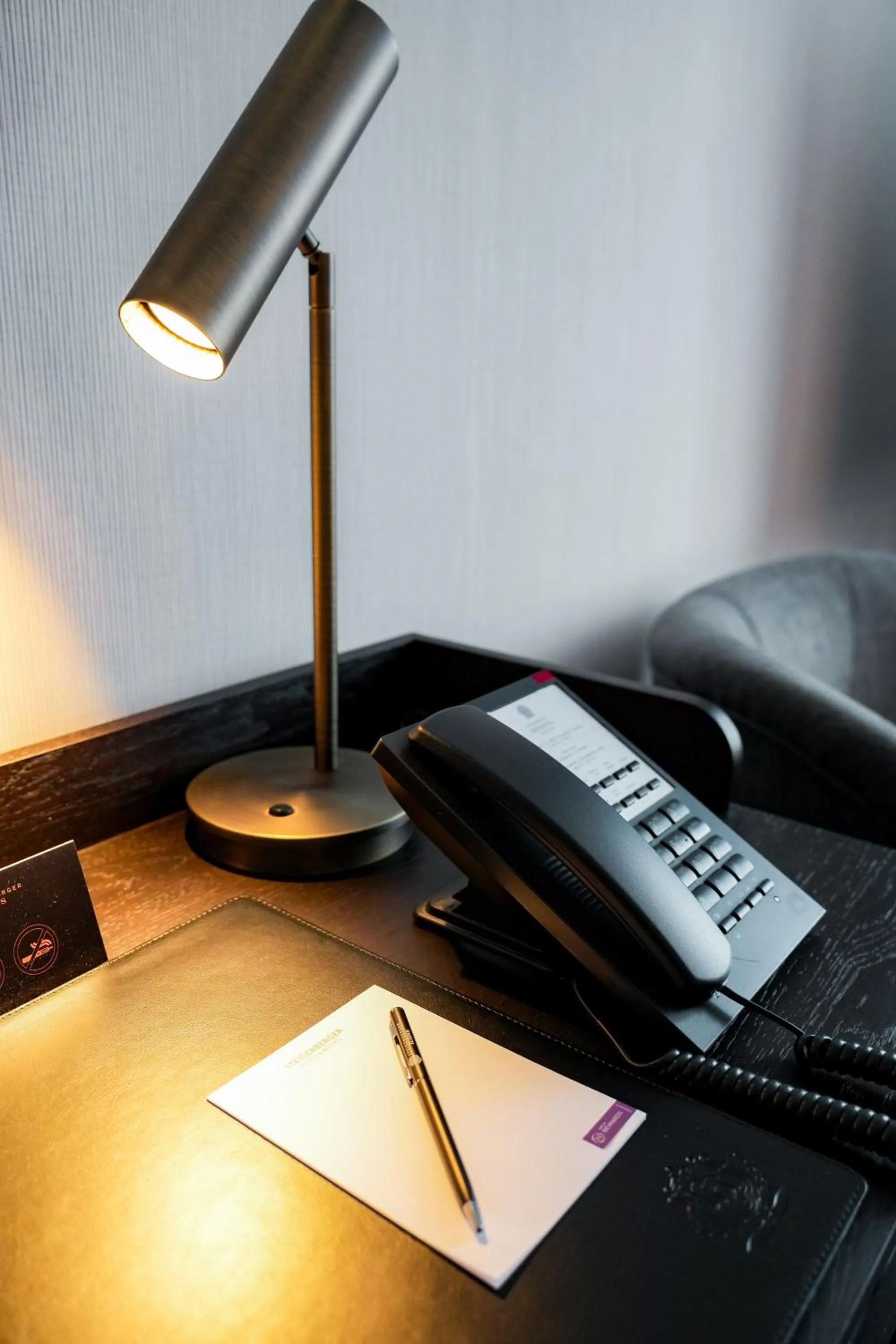 Photo of the whole room in Steigenberger Icon Parkhotel Düsseldorf