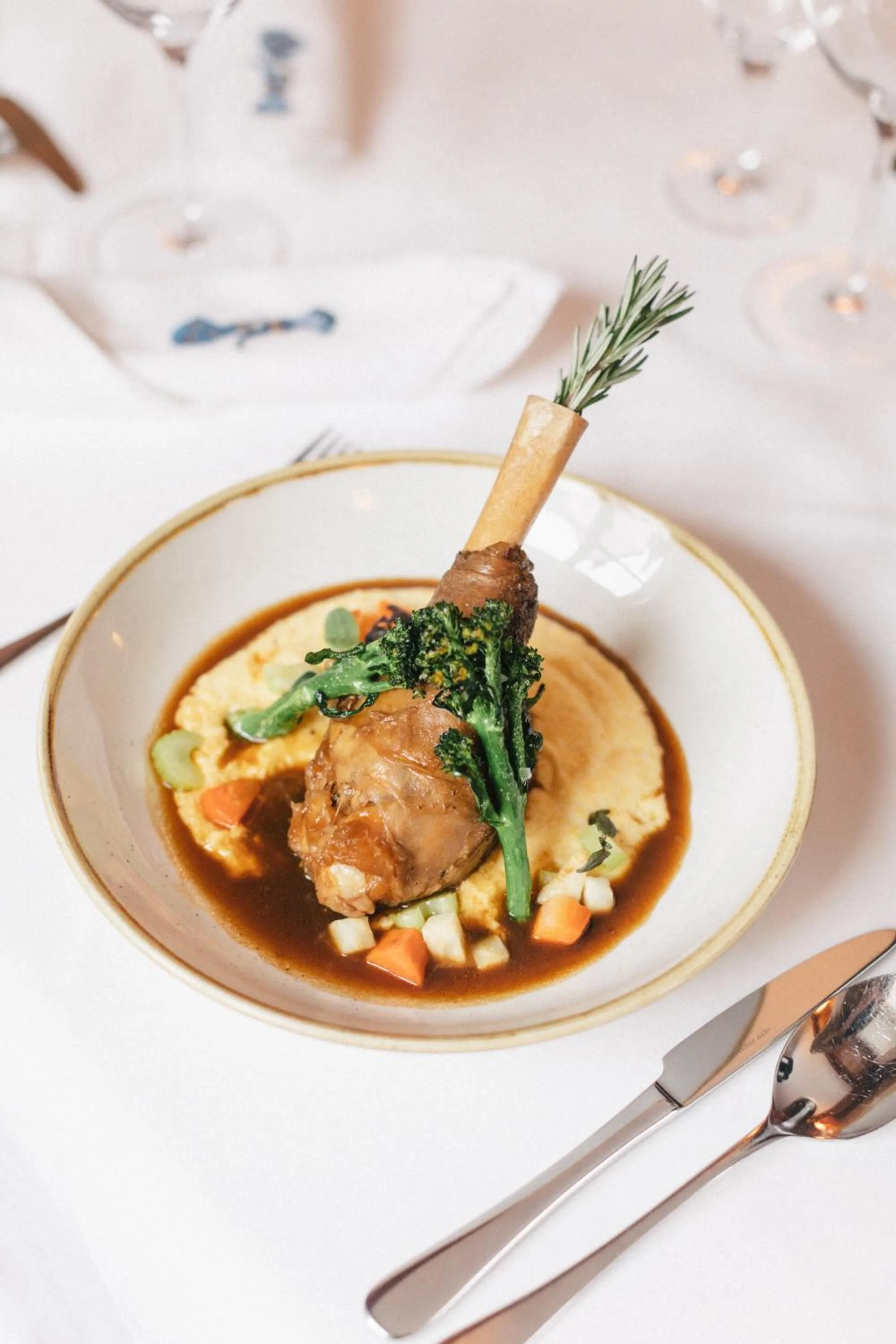 Restaurant/places to eat in Klostergut Kronburg