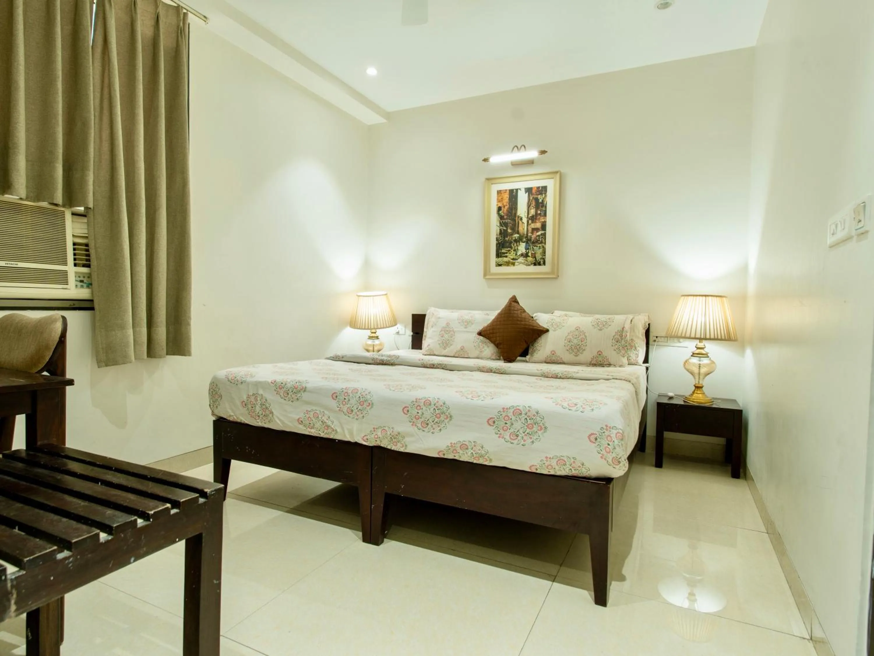 Bedroom, Bed in House of Backpackers